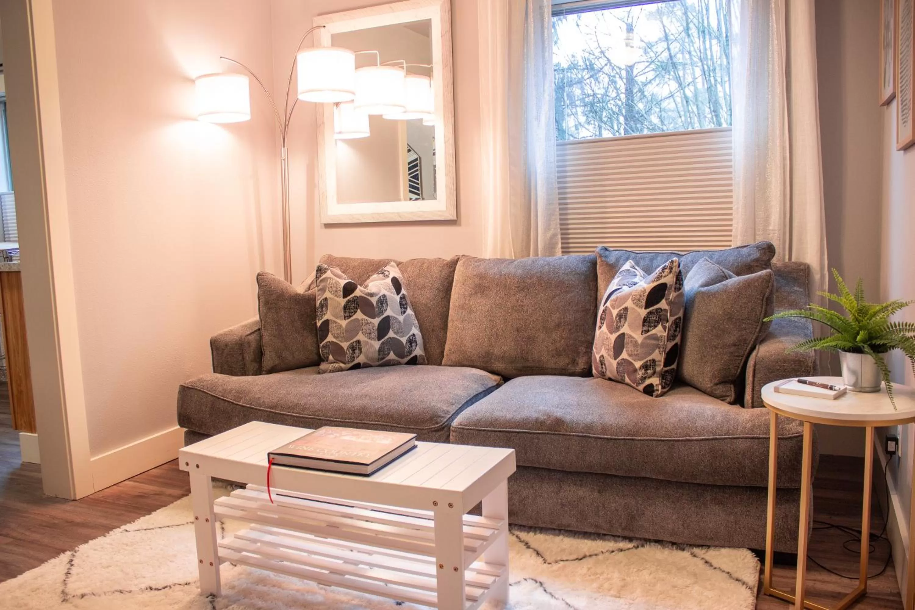 Living room, Seating Area in Douglas On Third