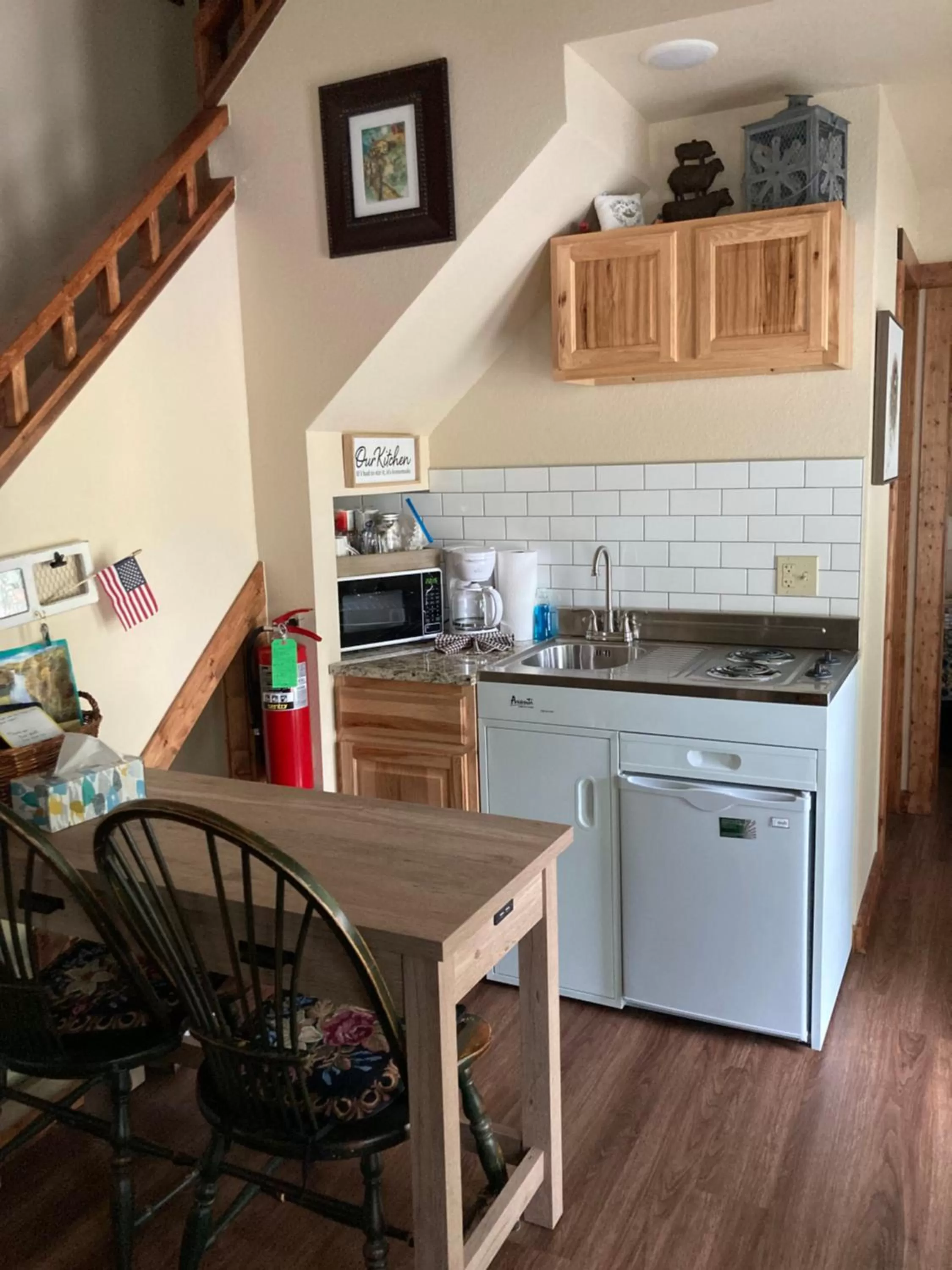 Coffee/tea facilities in All Seasons Treehouse Village