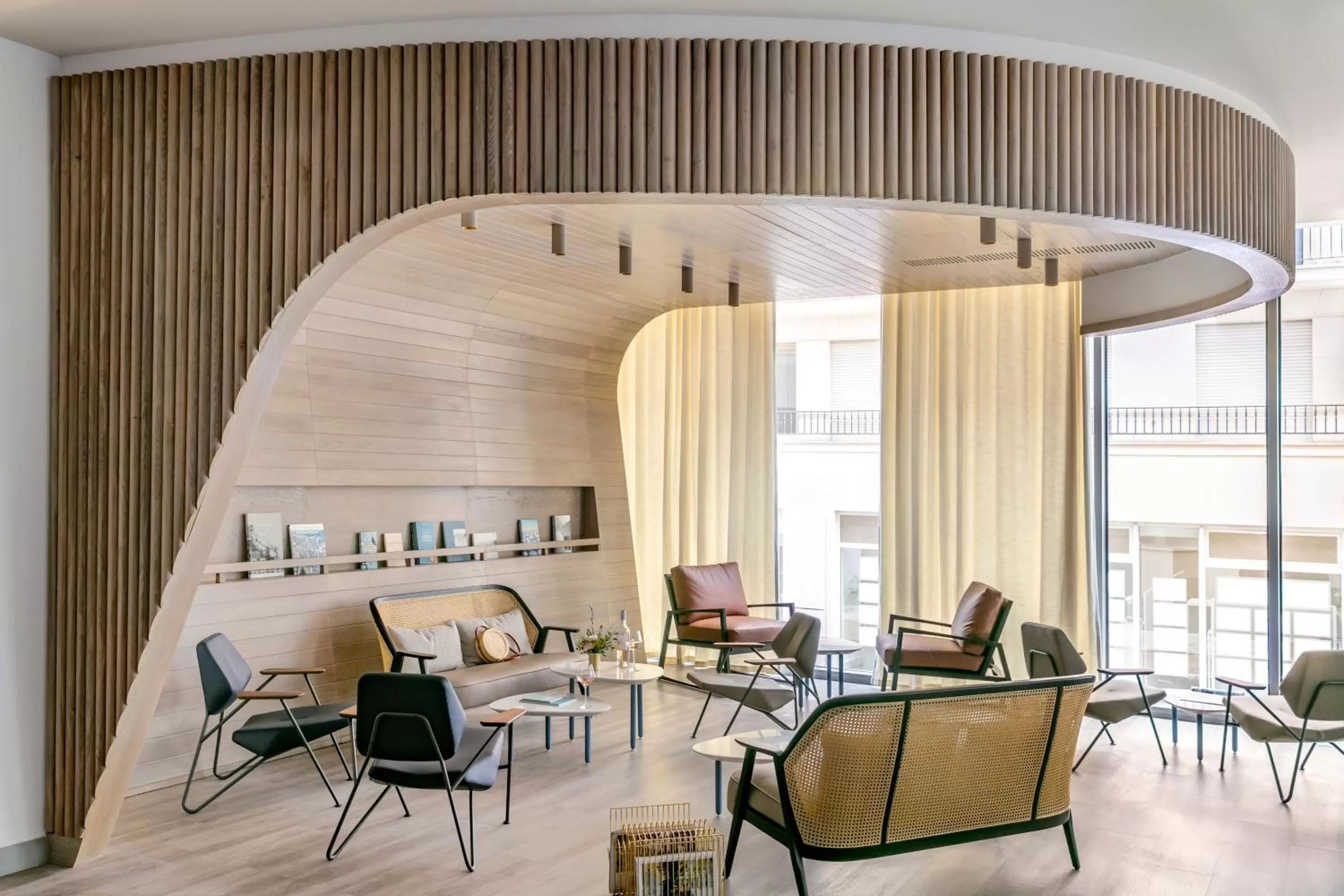 Living room in OKKO Hotels Toulon Centre