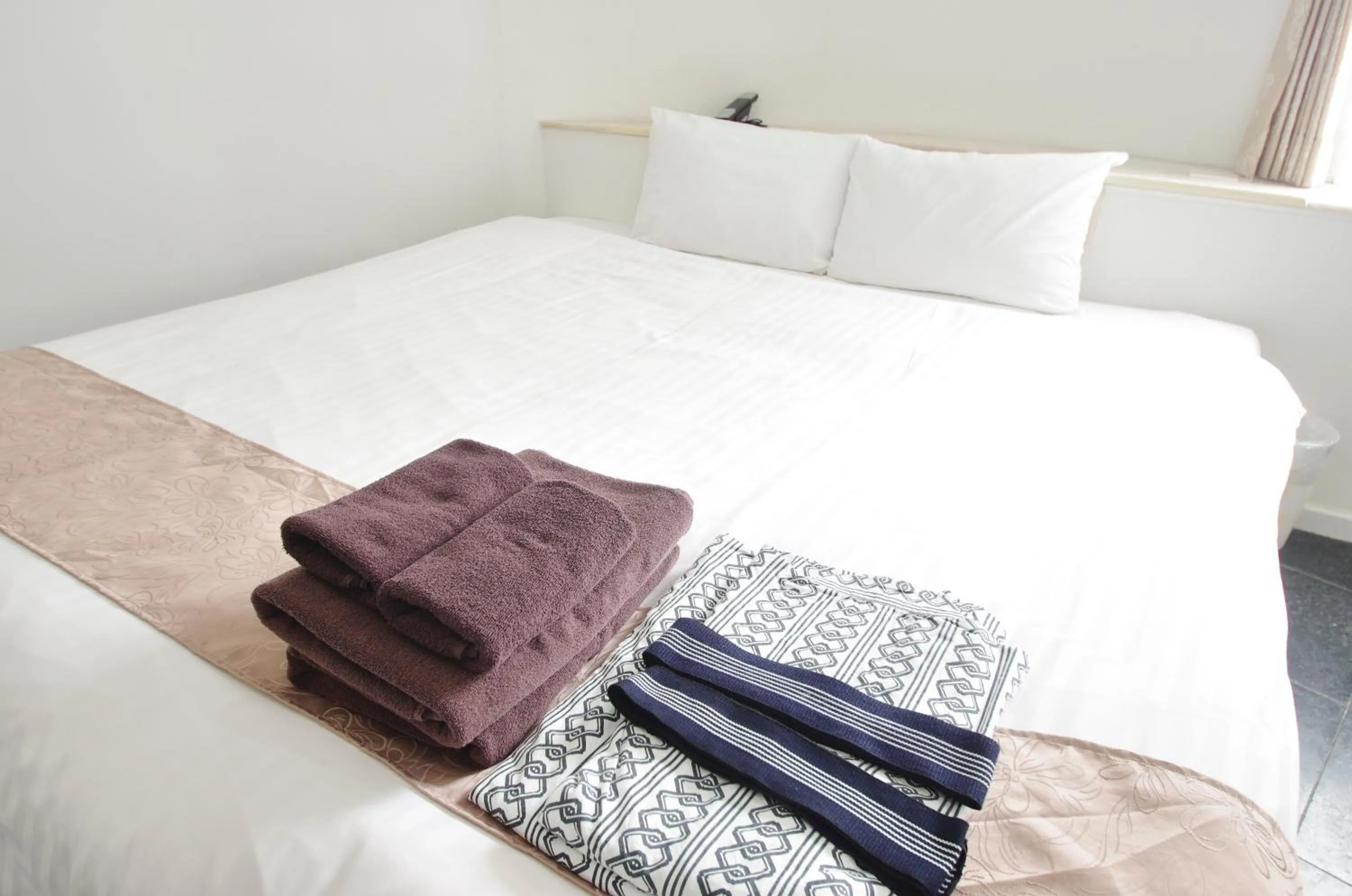 Bed in Hotel Imalle Yokohama Isezakicho