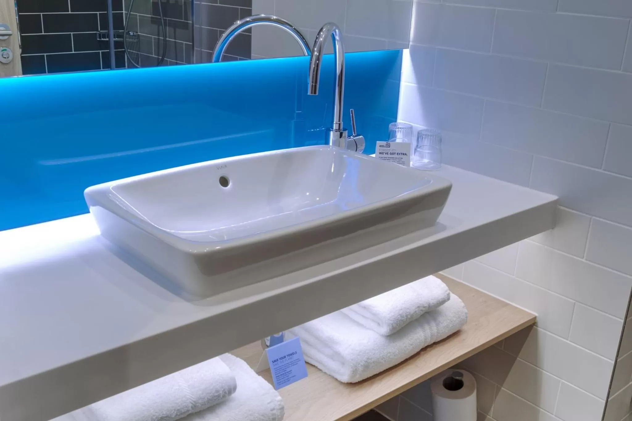 Bathroom in Holiday Inn Express - Fleet by IHG