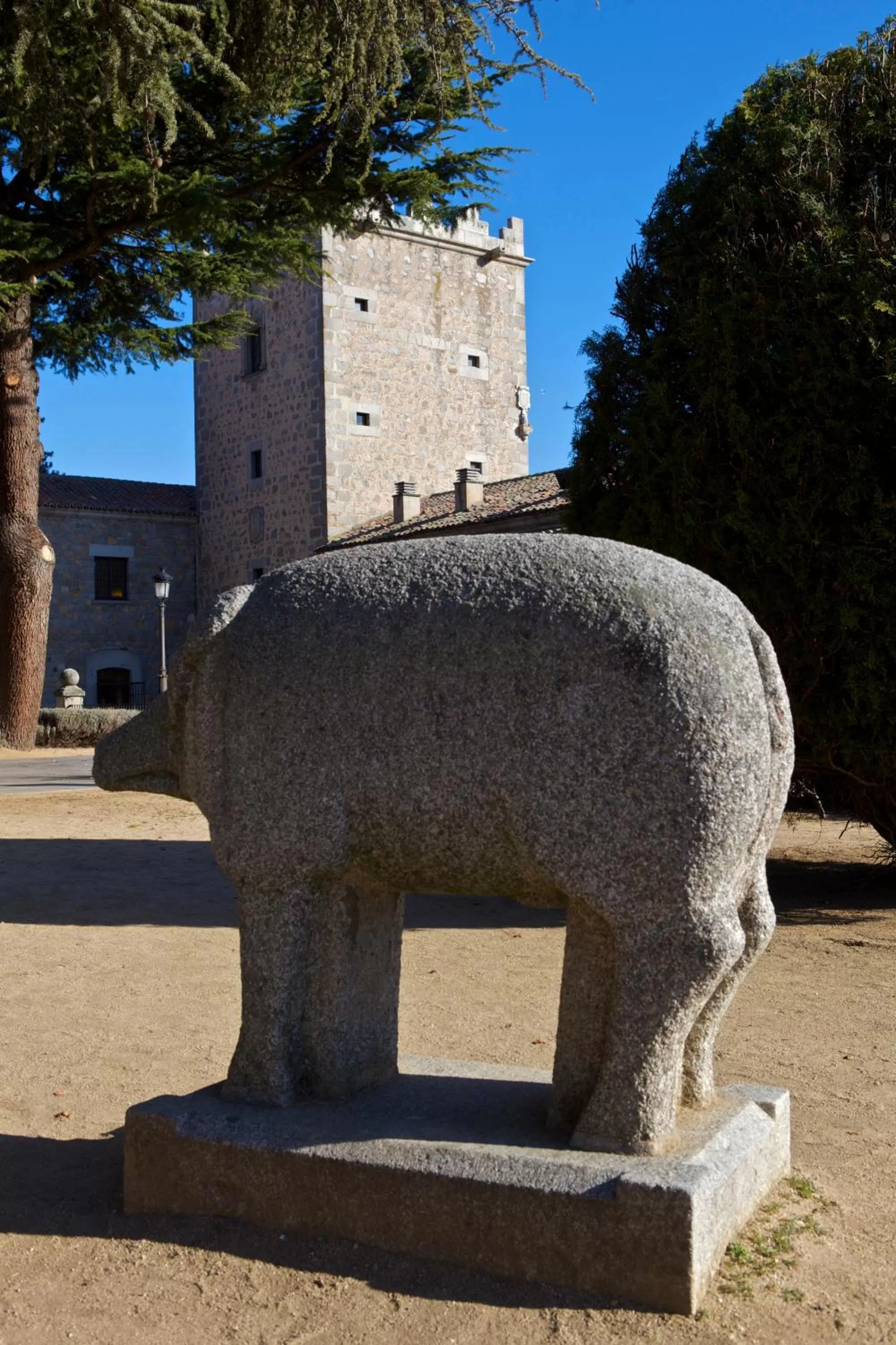 Facade/entrance in Parador de Ávila
