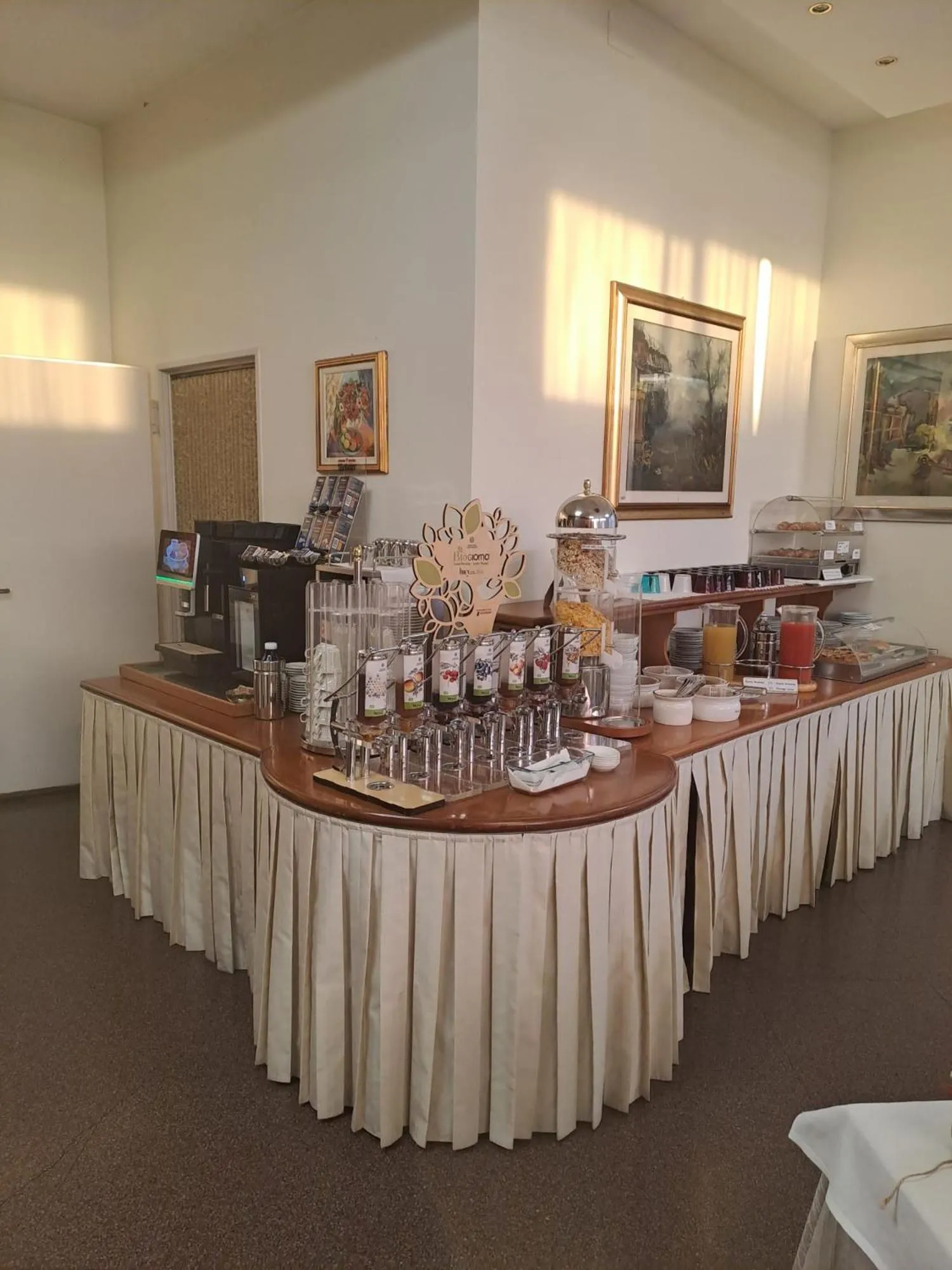 Breakfast in Hotel Internazionale