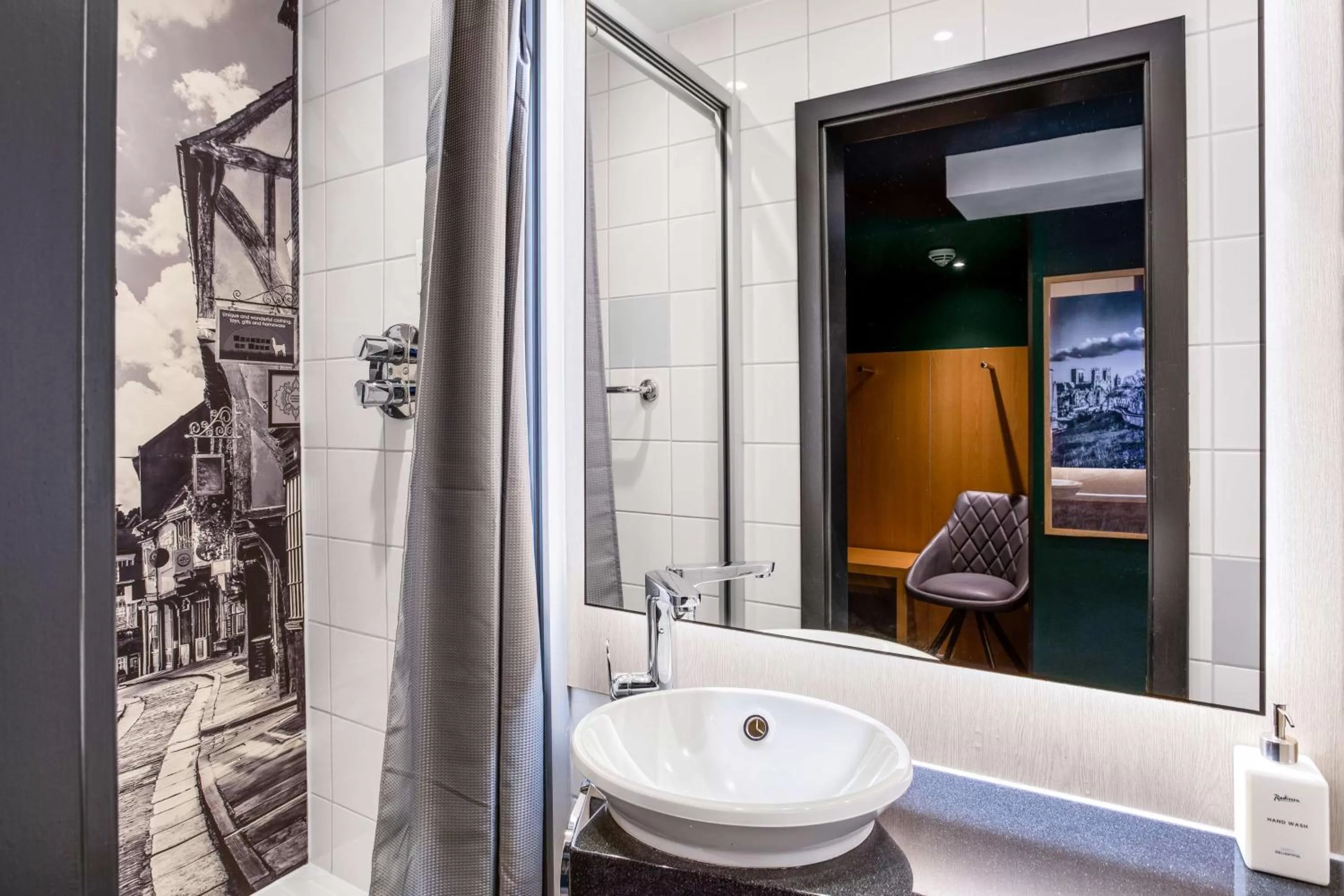 Bathroom in Radisson Hotel York