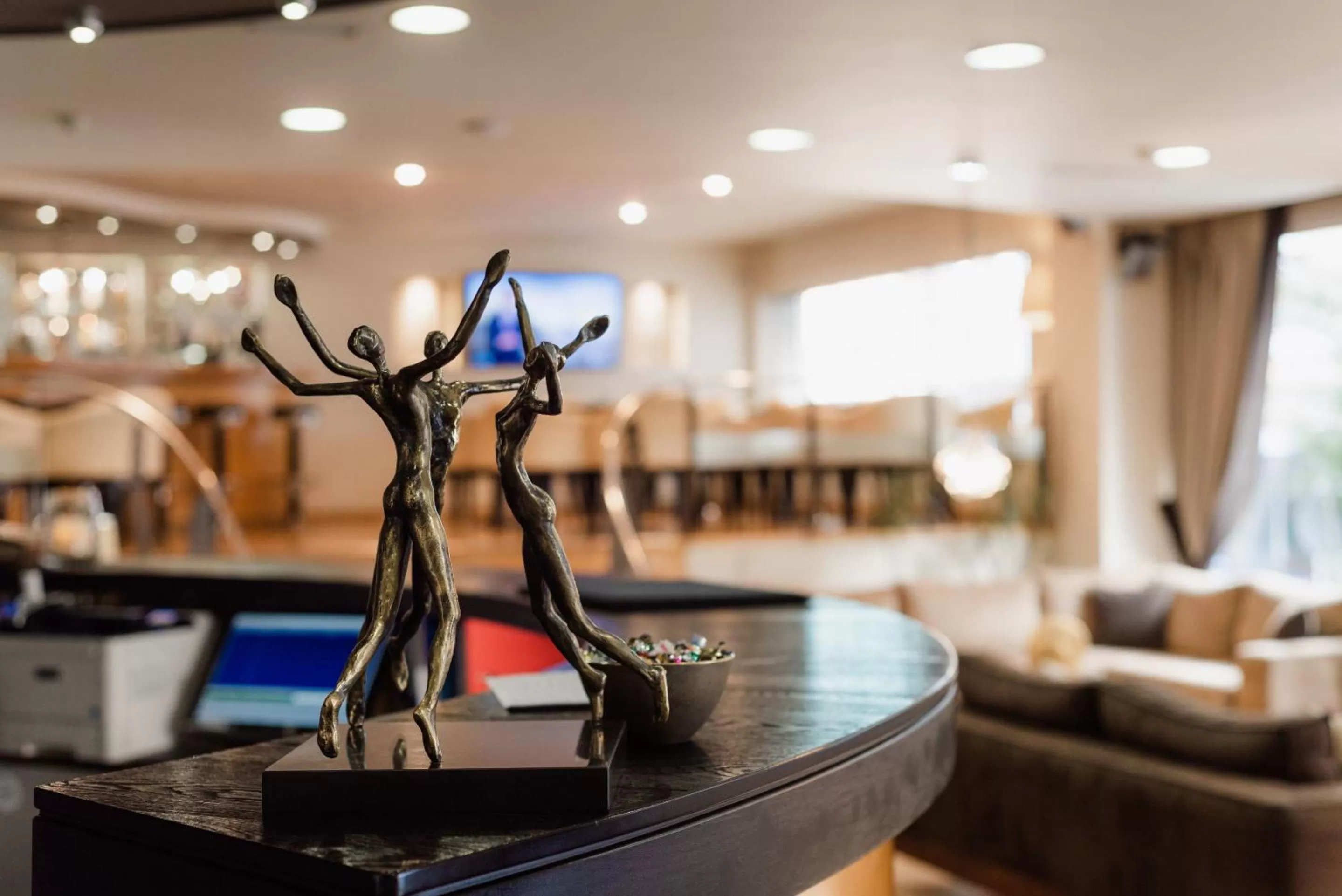 TV and multimedia in Acropolis Select