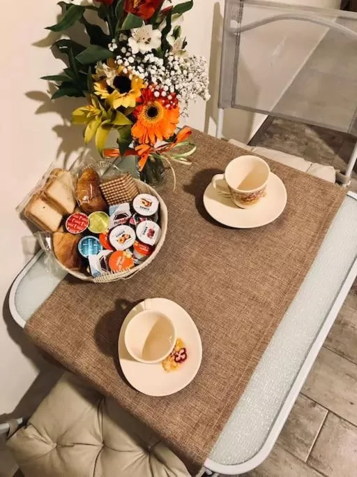 Continental breakfast in BOSA HOME B&B