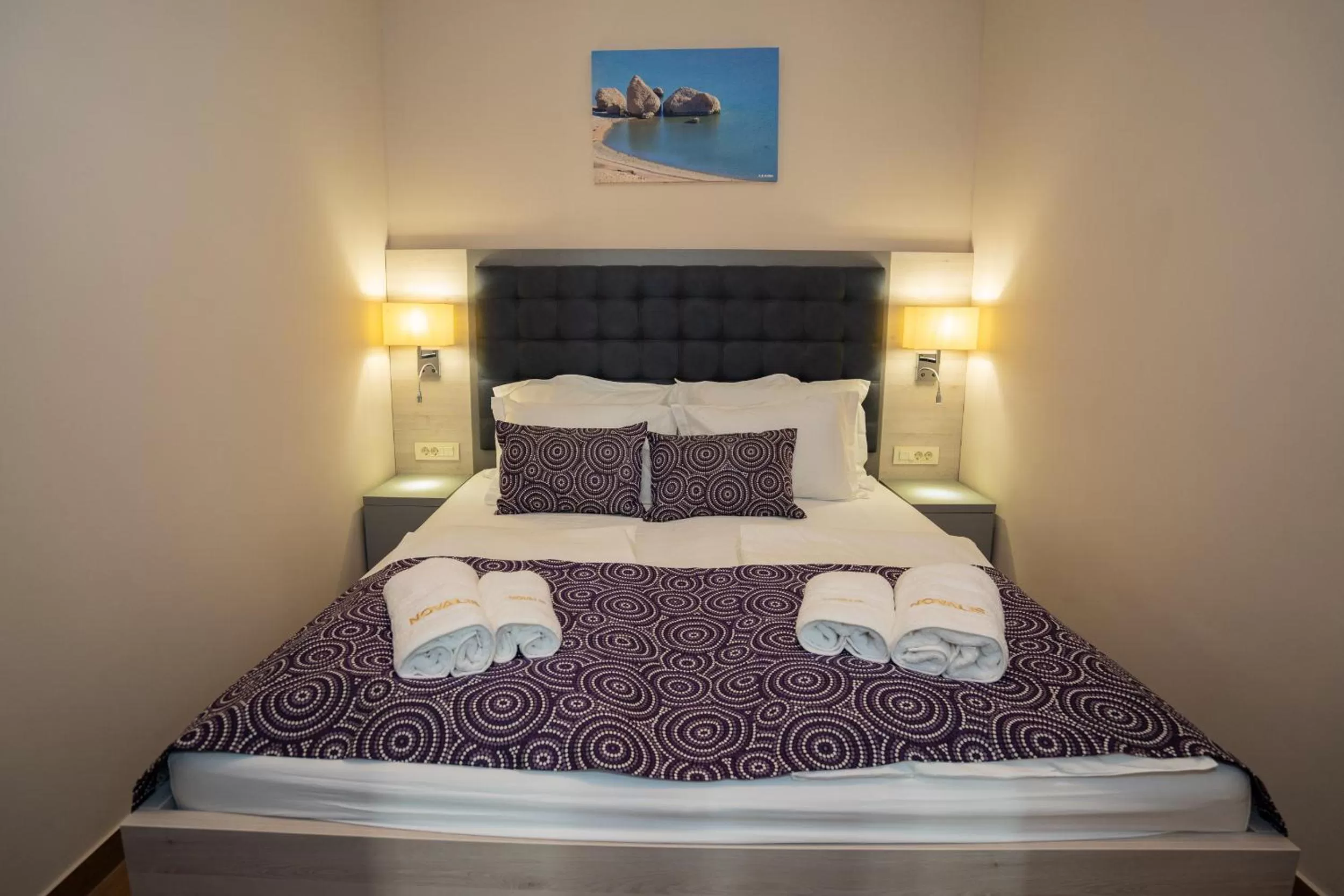 Photo of the whole room, Bed in Bed&Breakfast Novalis