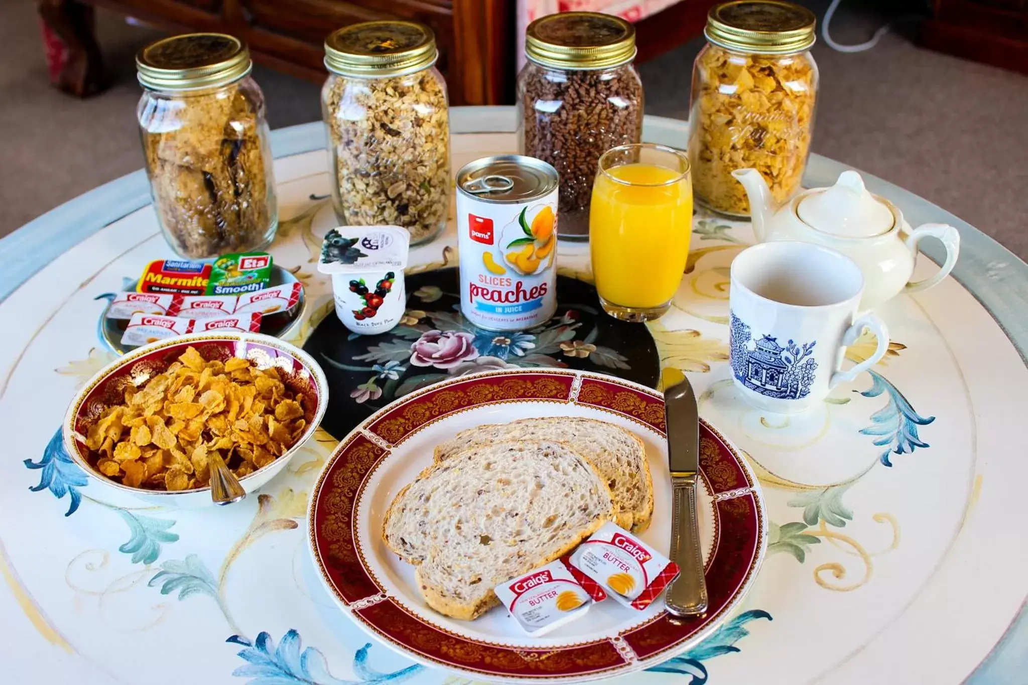 Tudor Manor Bed & Breakfast Tudor Manor Bed & Breakfast