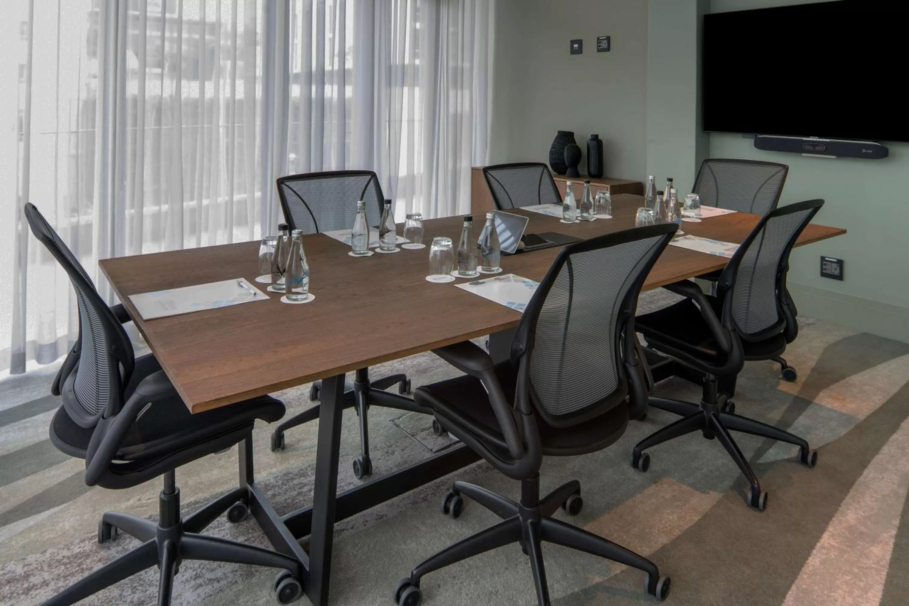 Meeting/conference room in Hilton Garden Inn Umhlanga Arch