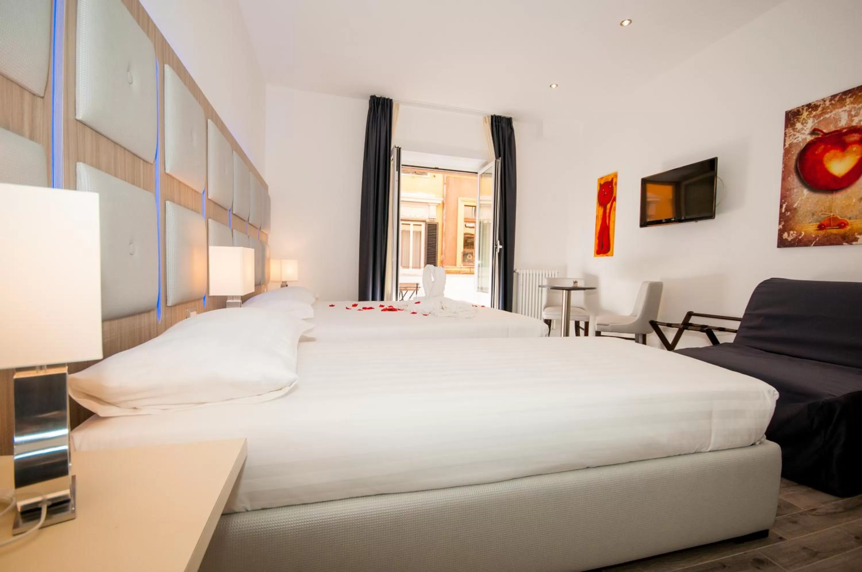 Bedroom, Bed in Vatican Relais Rome Suite