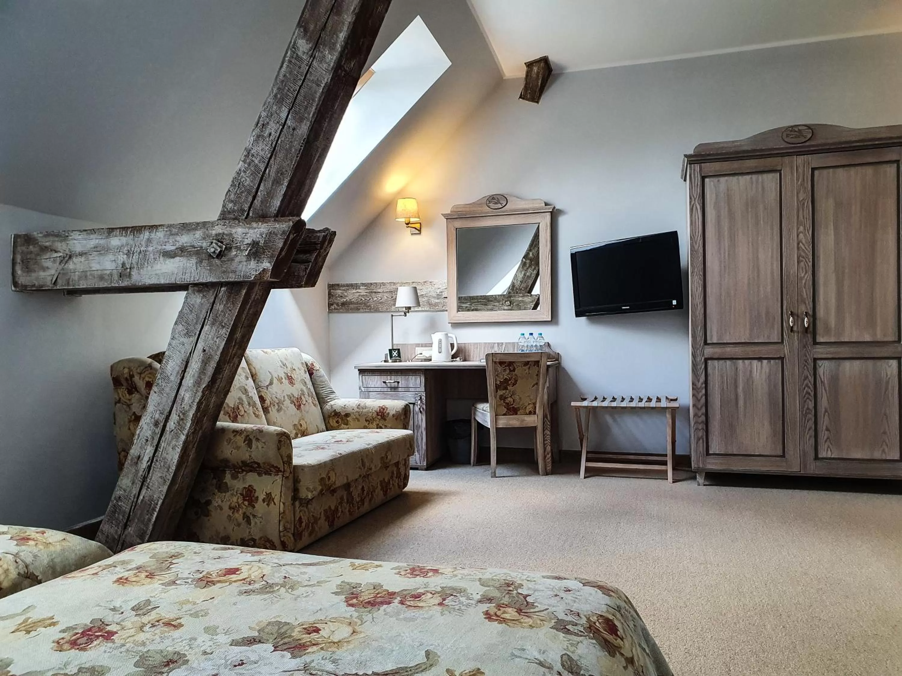 Photo of the whole room, Bed in Olandia