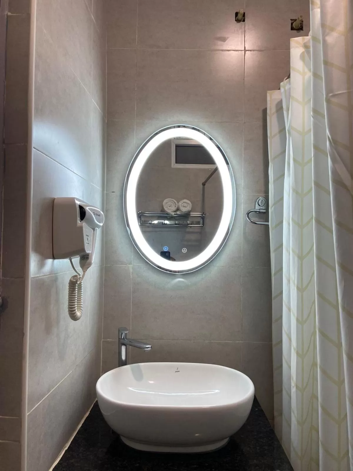 Bathroom in Le Shiv Executive Suite