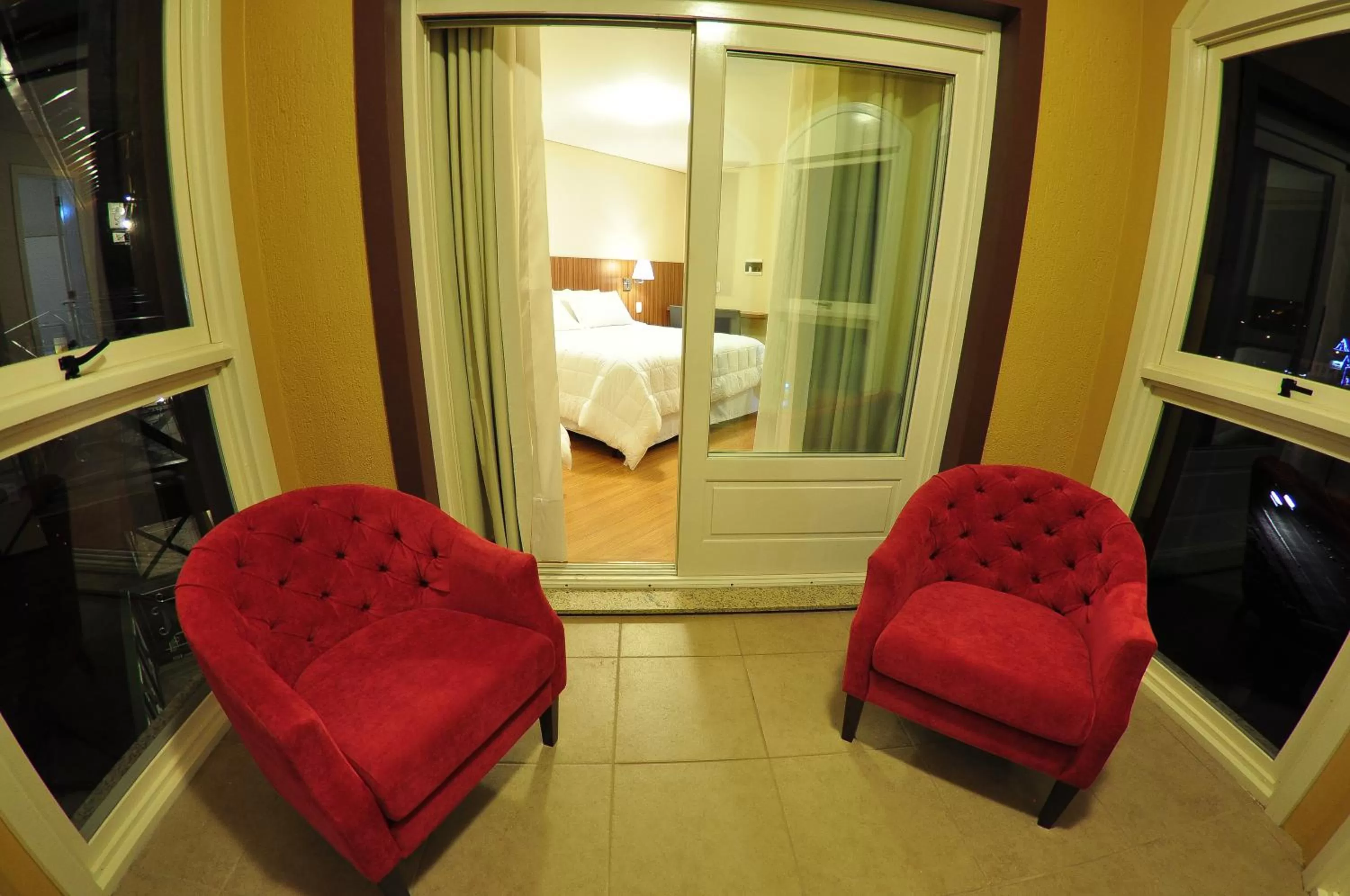 Balcony/Terrace, Bed in Rothenburg Hotel