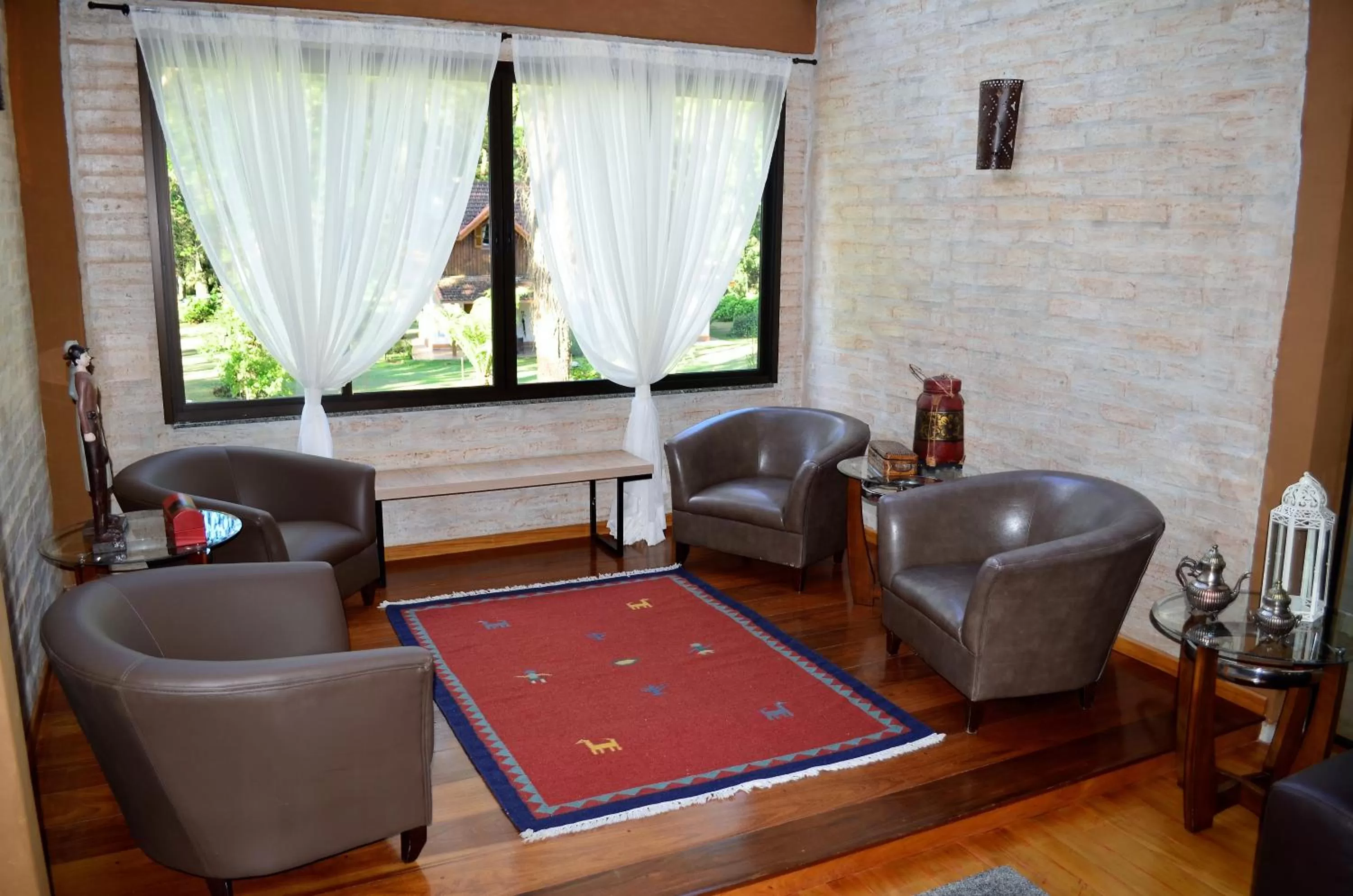 Living room in Pousada Toca Da Coruja