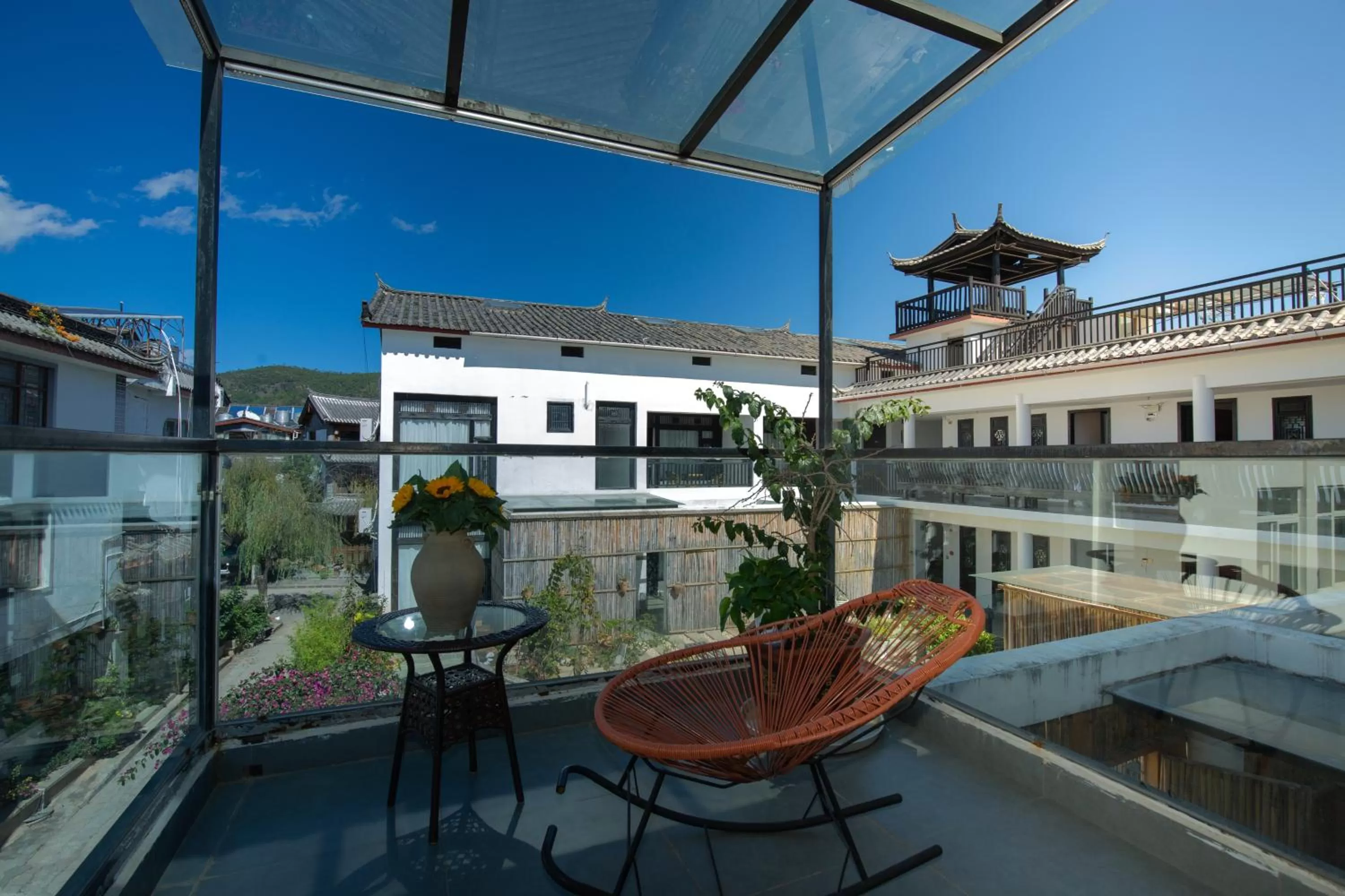 Lijiang Gemmer Hotel