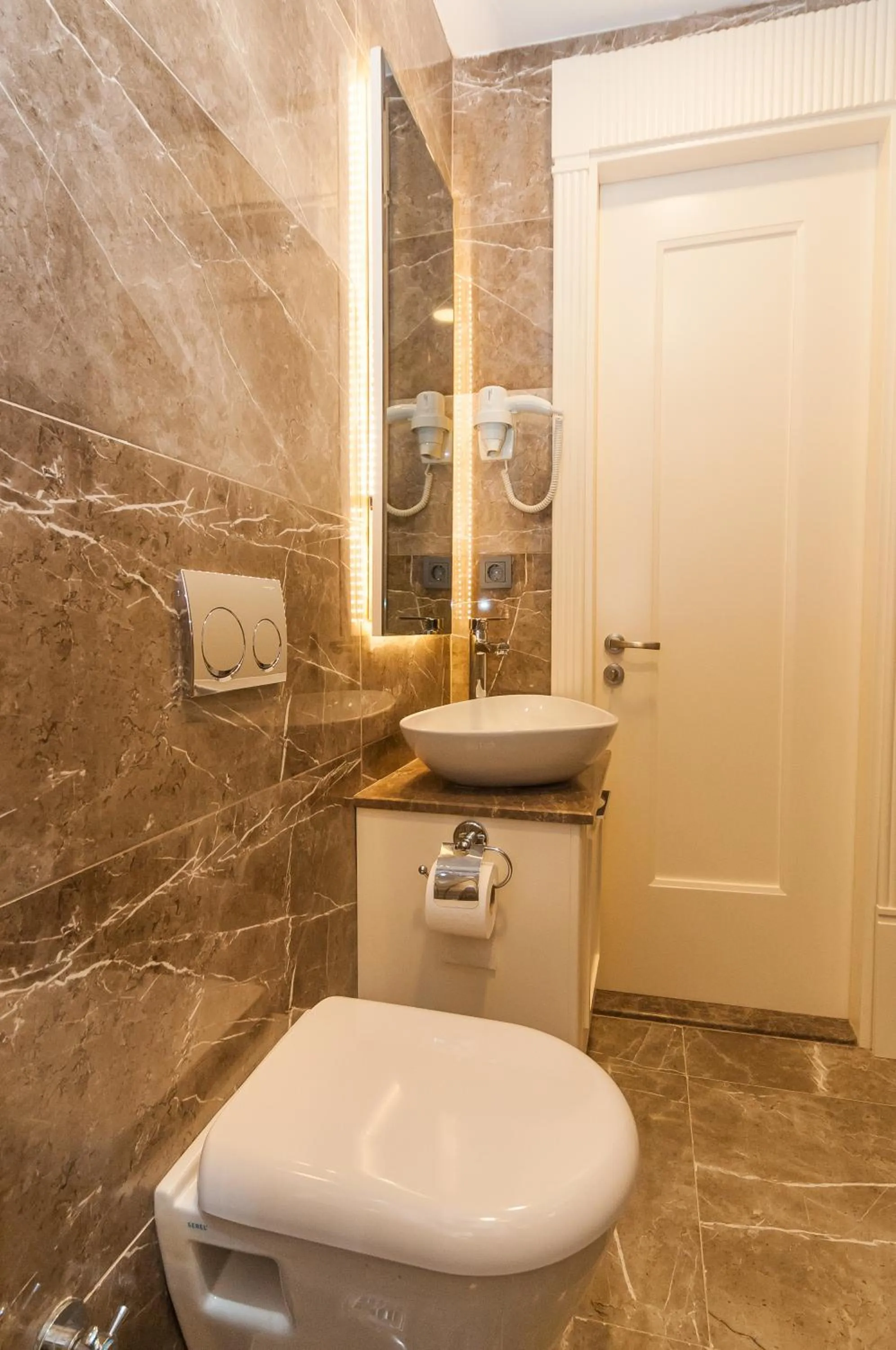 Bathroom in Park Grazza Hotel