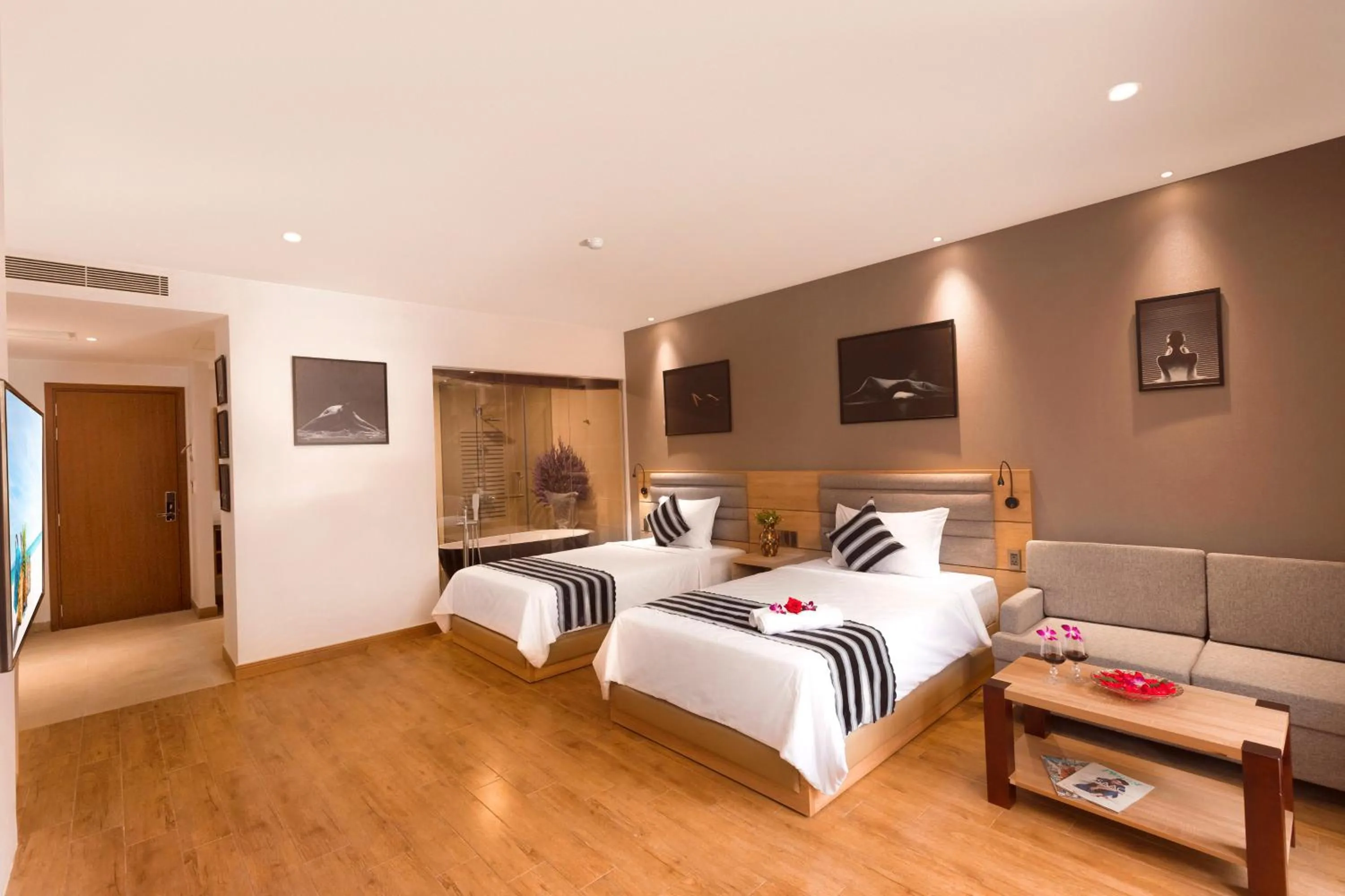 Bedroom, Bed in Aiden Saigon Hotel