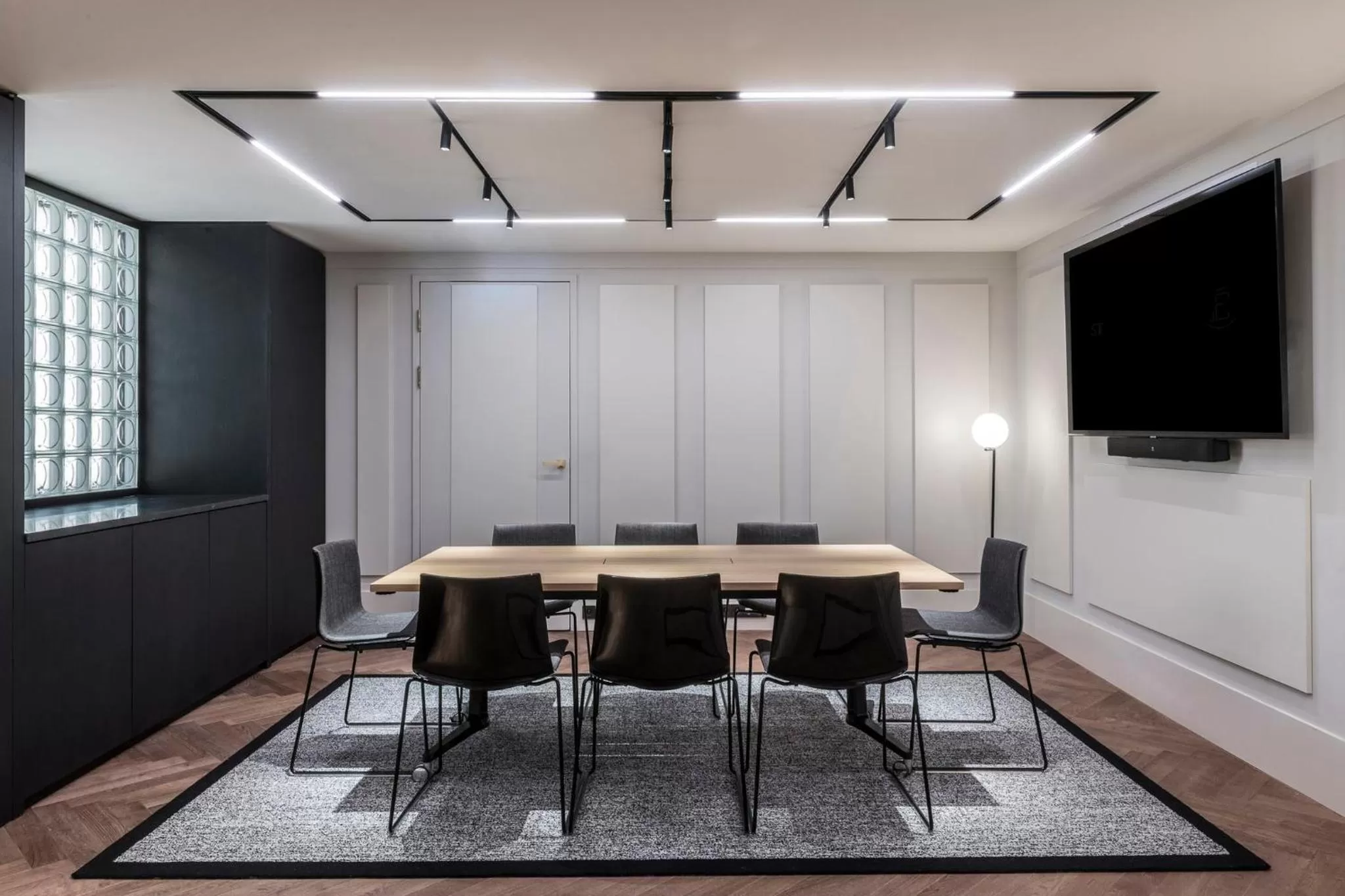 Meeting/conference room in Kimpton - St Honoré Paris by IHG