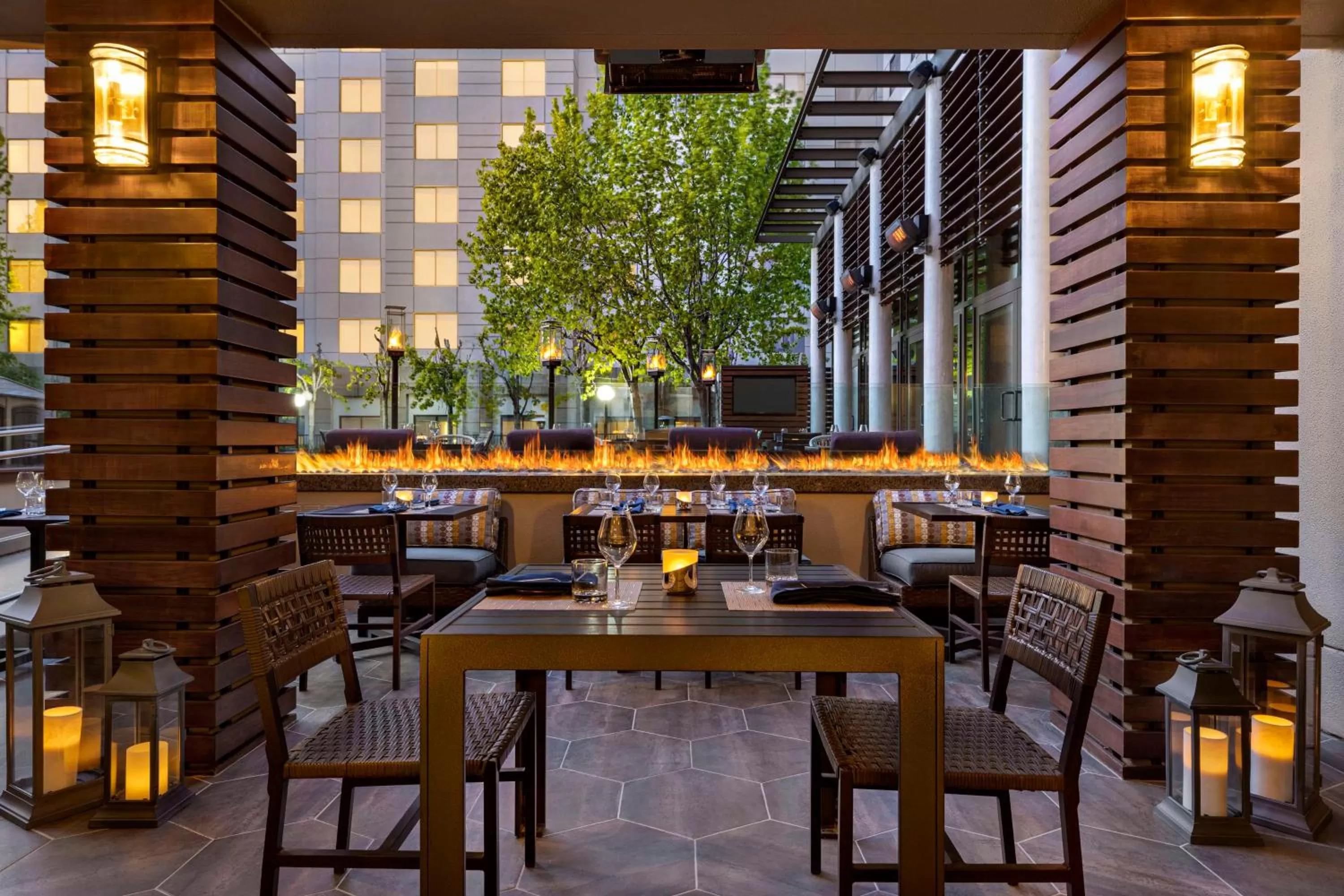 Restaurant/places to eat in Hyatt Centric Santa Clara Silicon Valley