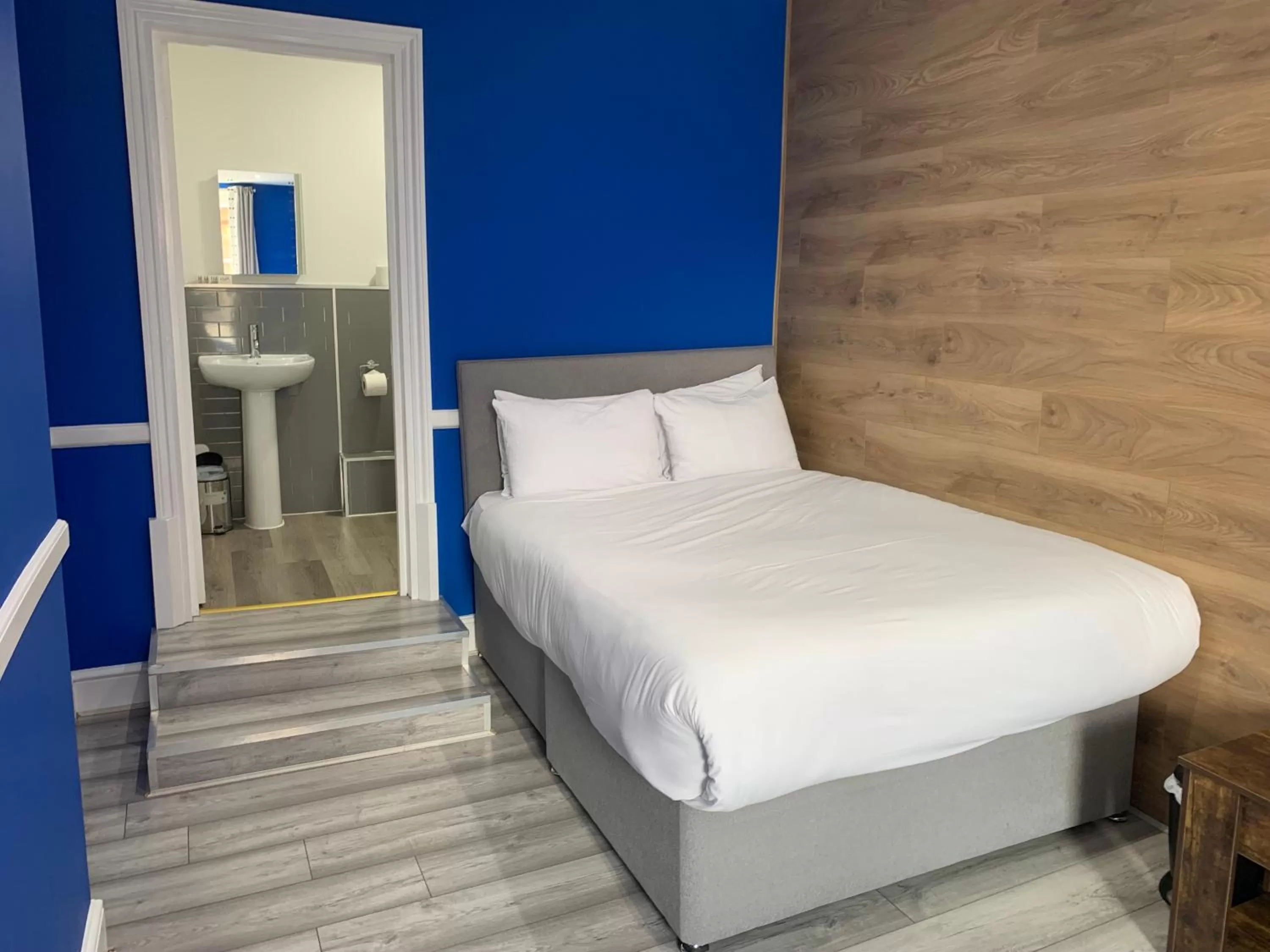 Bed in The Swan Hotel