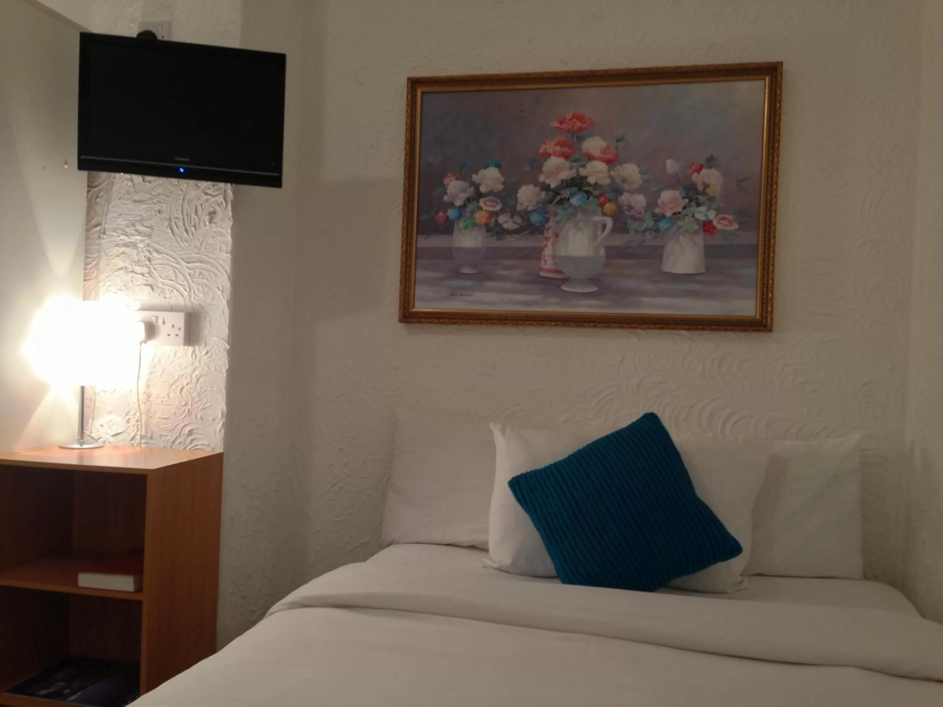 Decorative detail, Bed in Wilsons Hotel - Blackpool Tower View