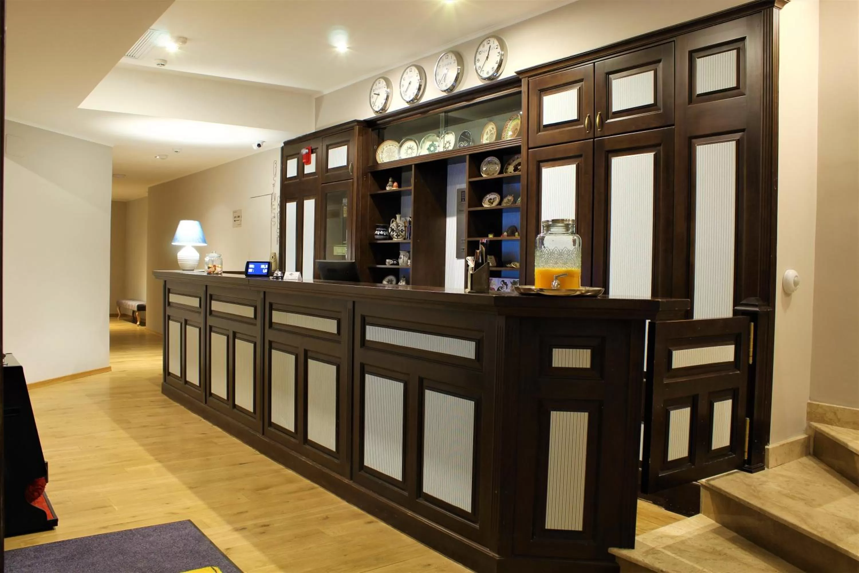 Staff in New Era Hotel Old Town Party Zone Bucharest- parking with fee nearby - NOT at the hotel !