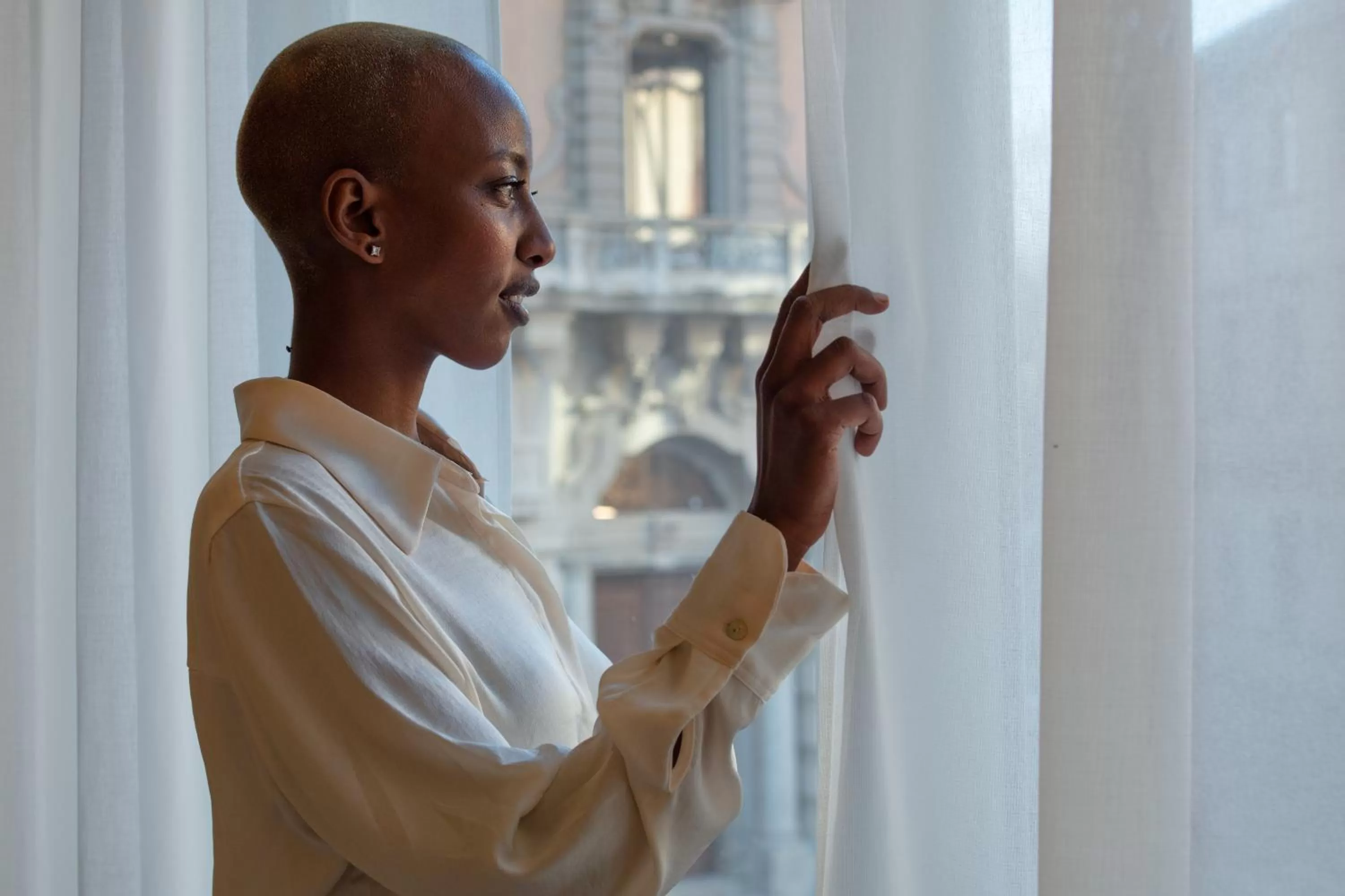 People in Sant'Ambrogio Apartments, Reception h24