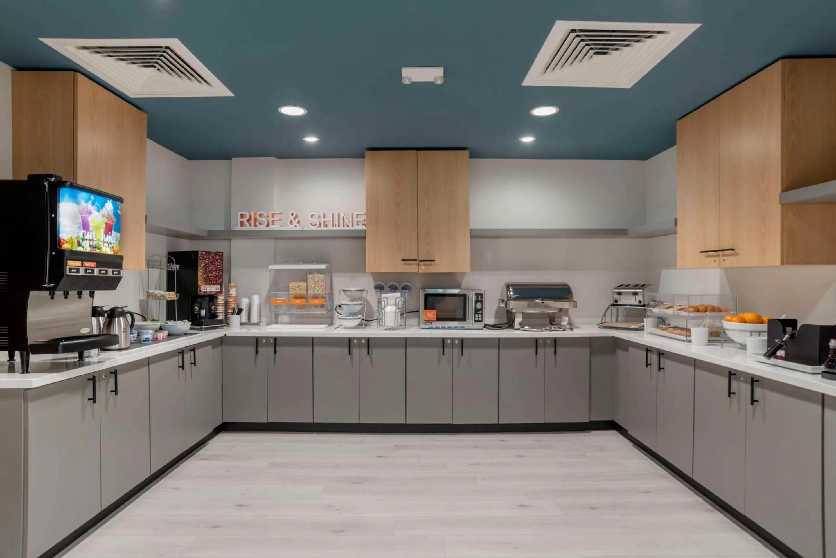 Breakfast in Comfort Inn & Suites Panama City Beach - Pier Park Area