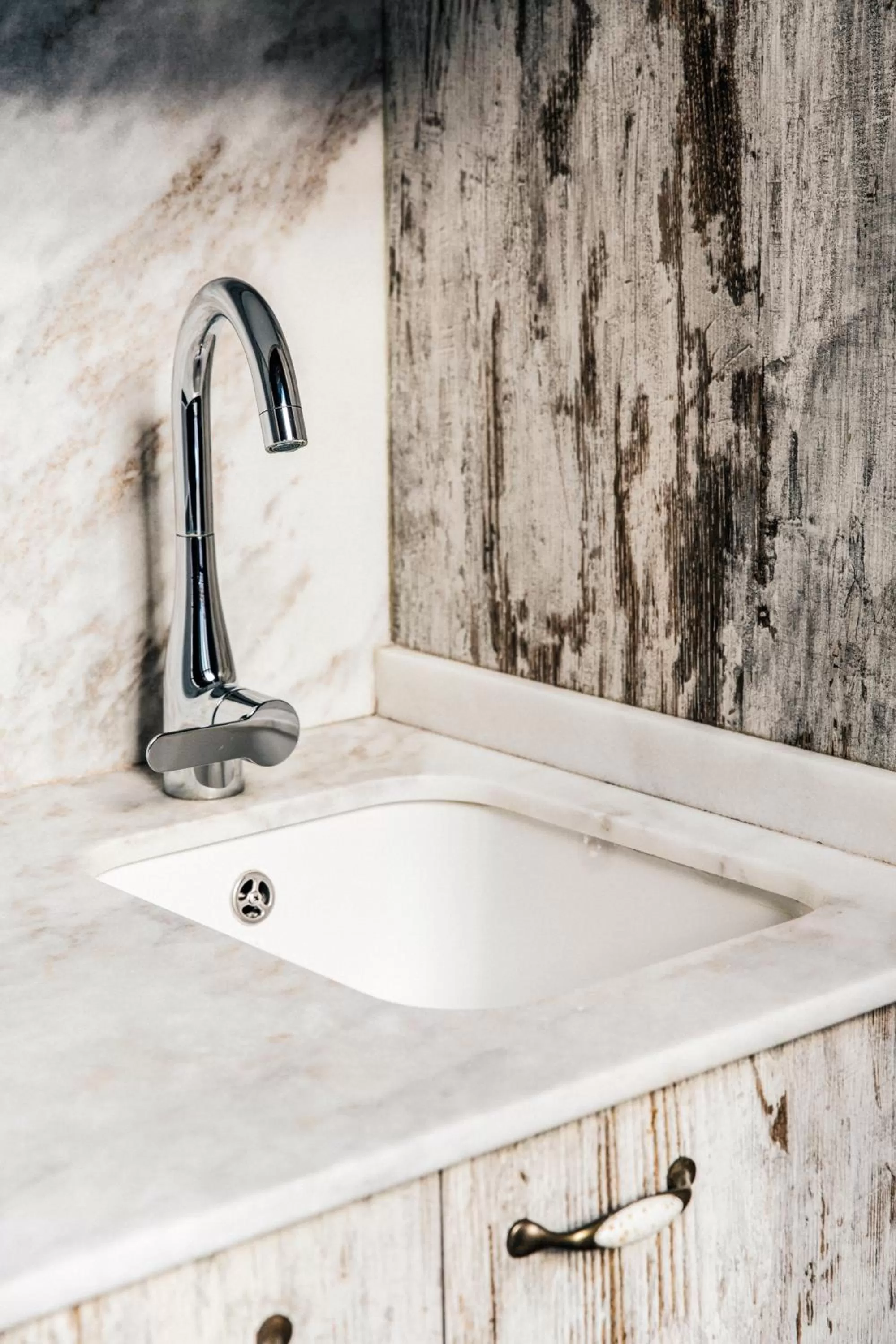 Kitchen or kitchenette in Aparthotel Arai 4* Superior