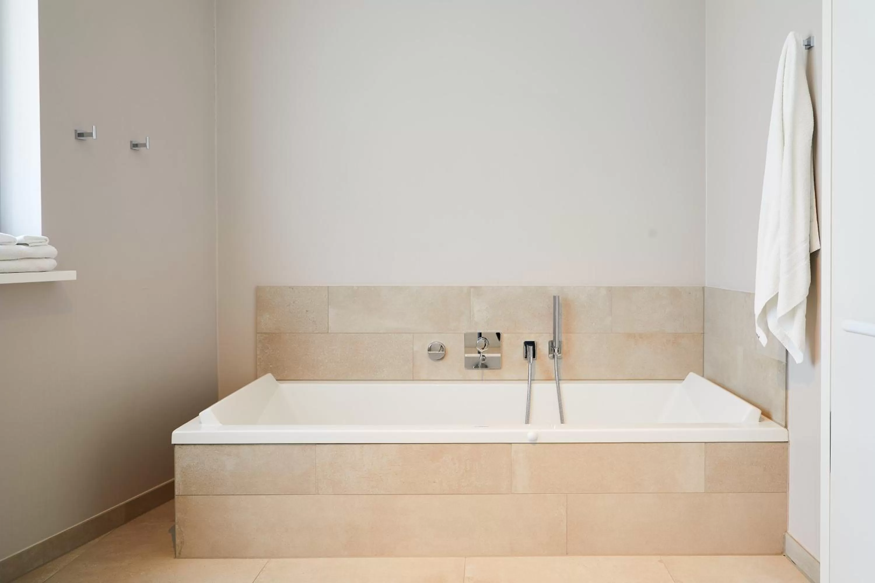 Fuchsbau Romantik Hotel & SPA Restaurant & FOX Bar