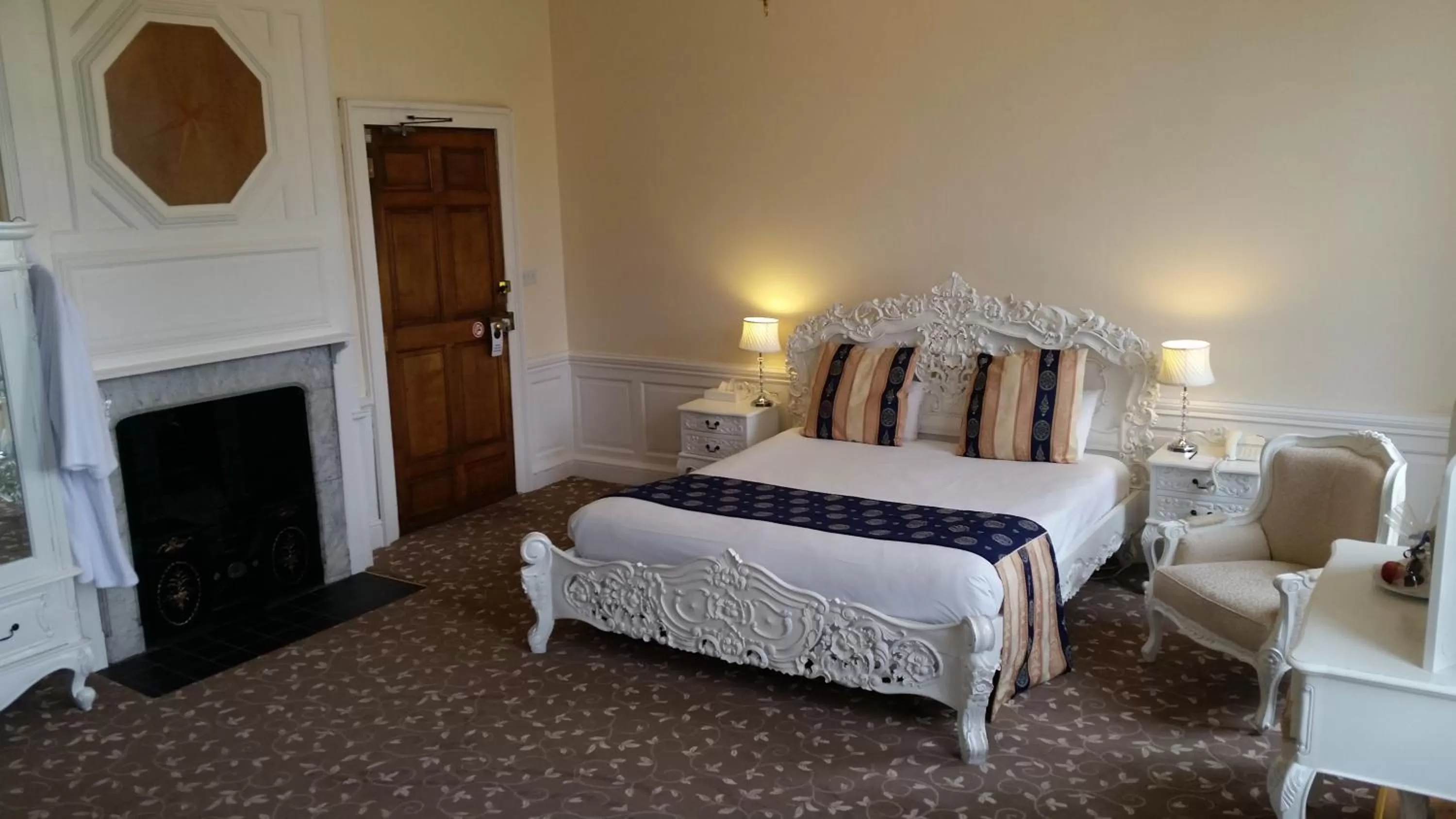 Photo of the whole room, Bed in Haughton Hall Hotel & Leisure Club