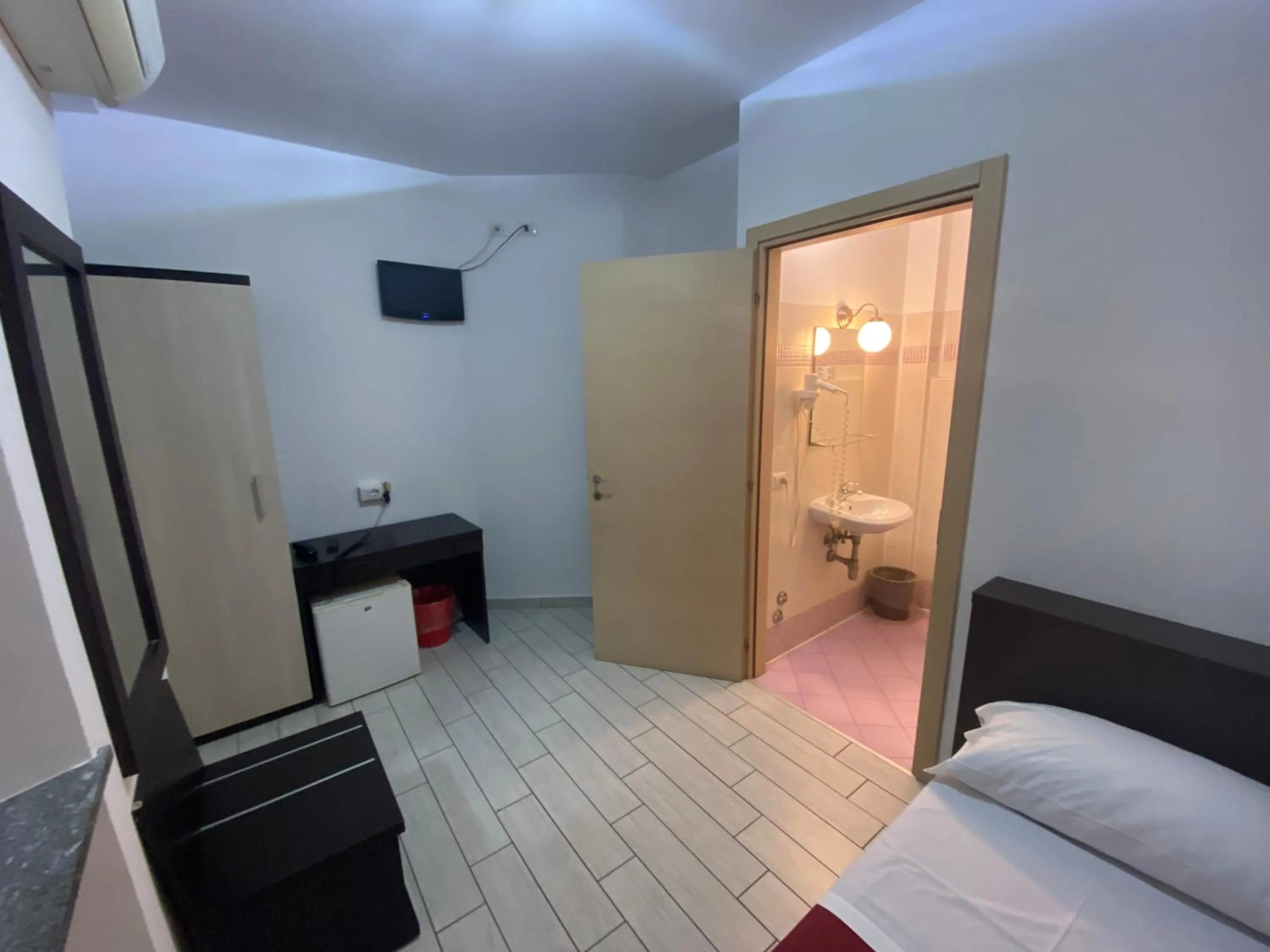 Bedroom, Bed in HOTEL Poma