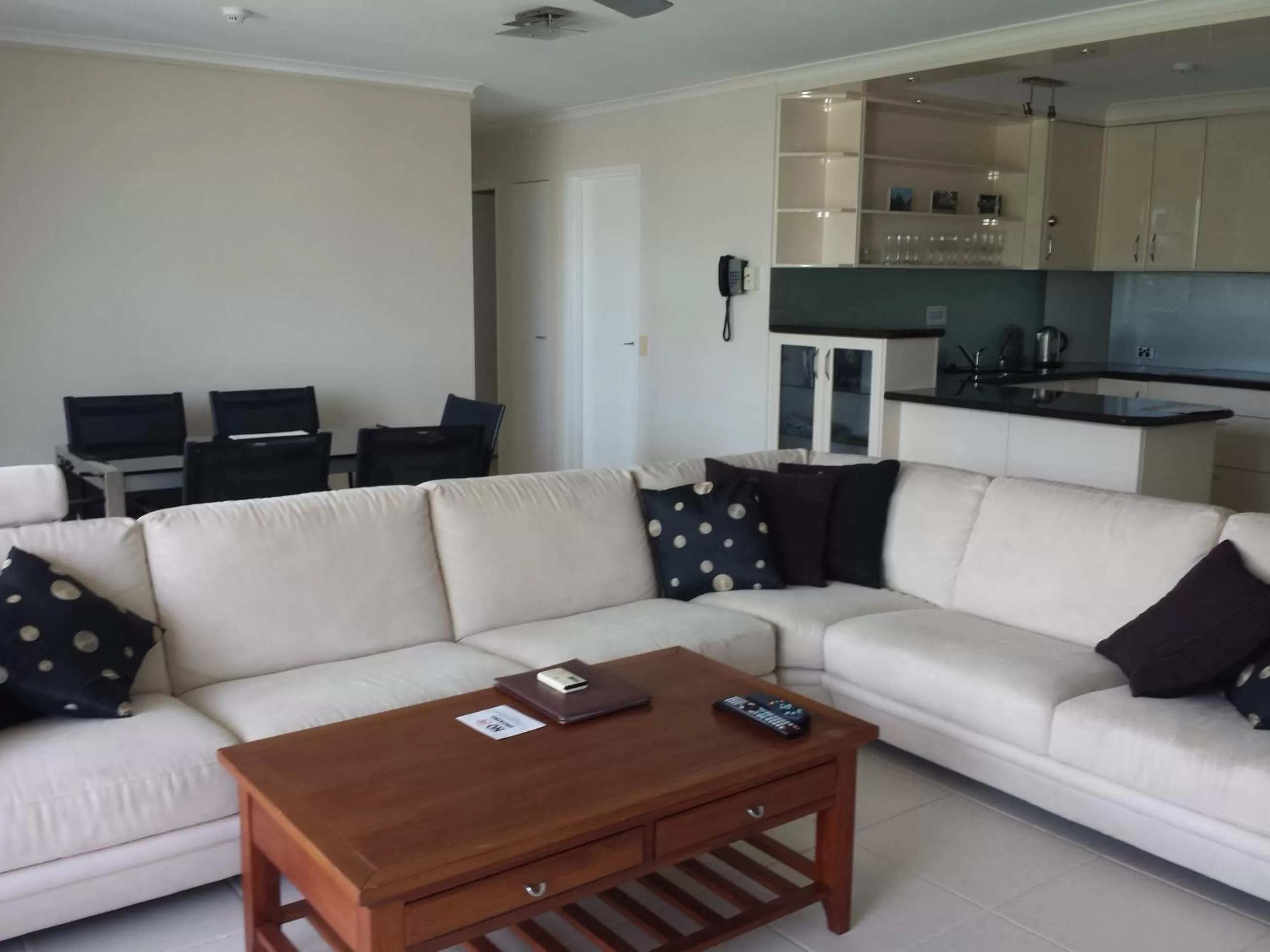 Living room in Kirribilli Apartments