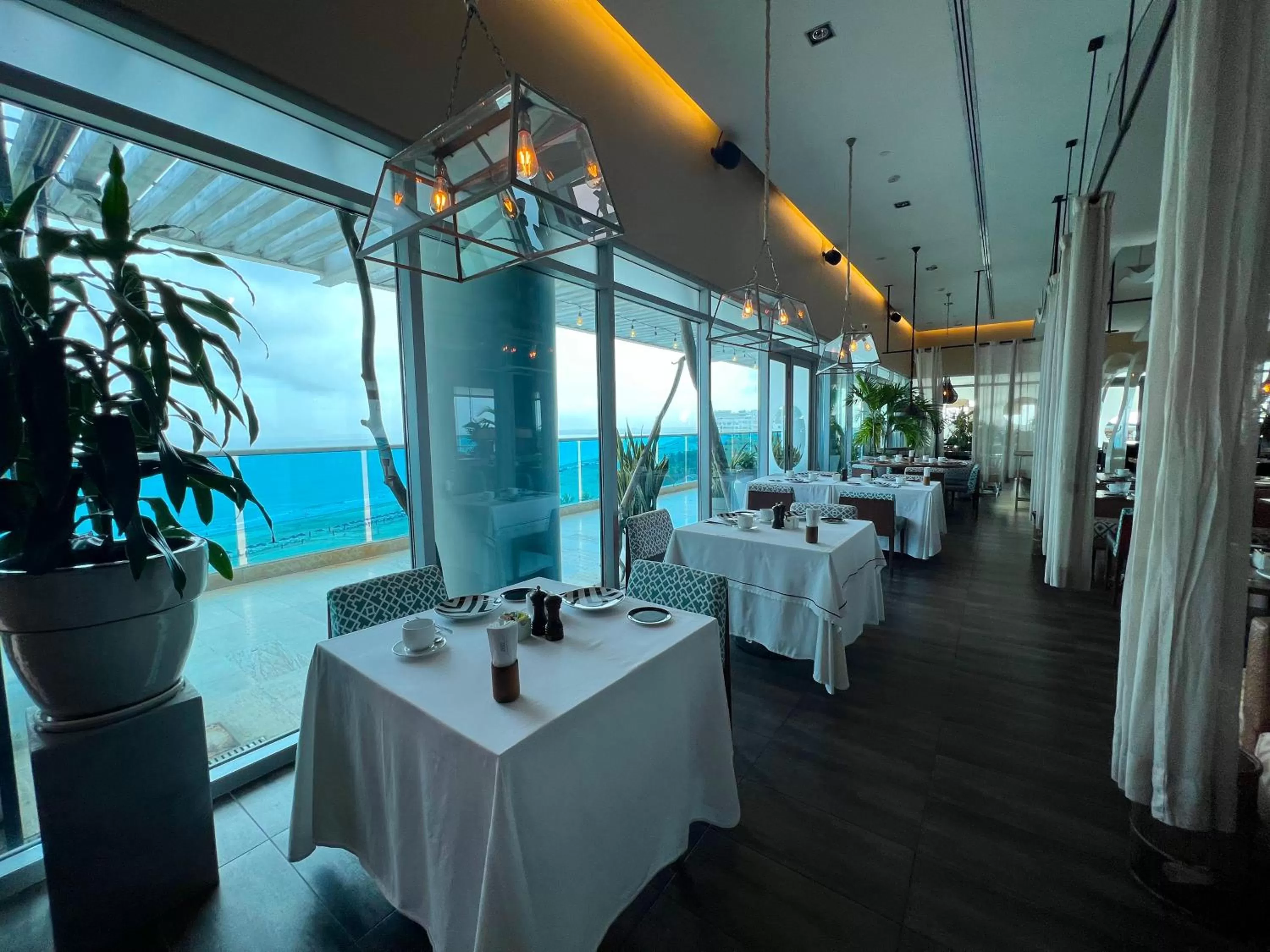 Restaurant/places to eat in Las Americas Torre Del Mar