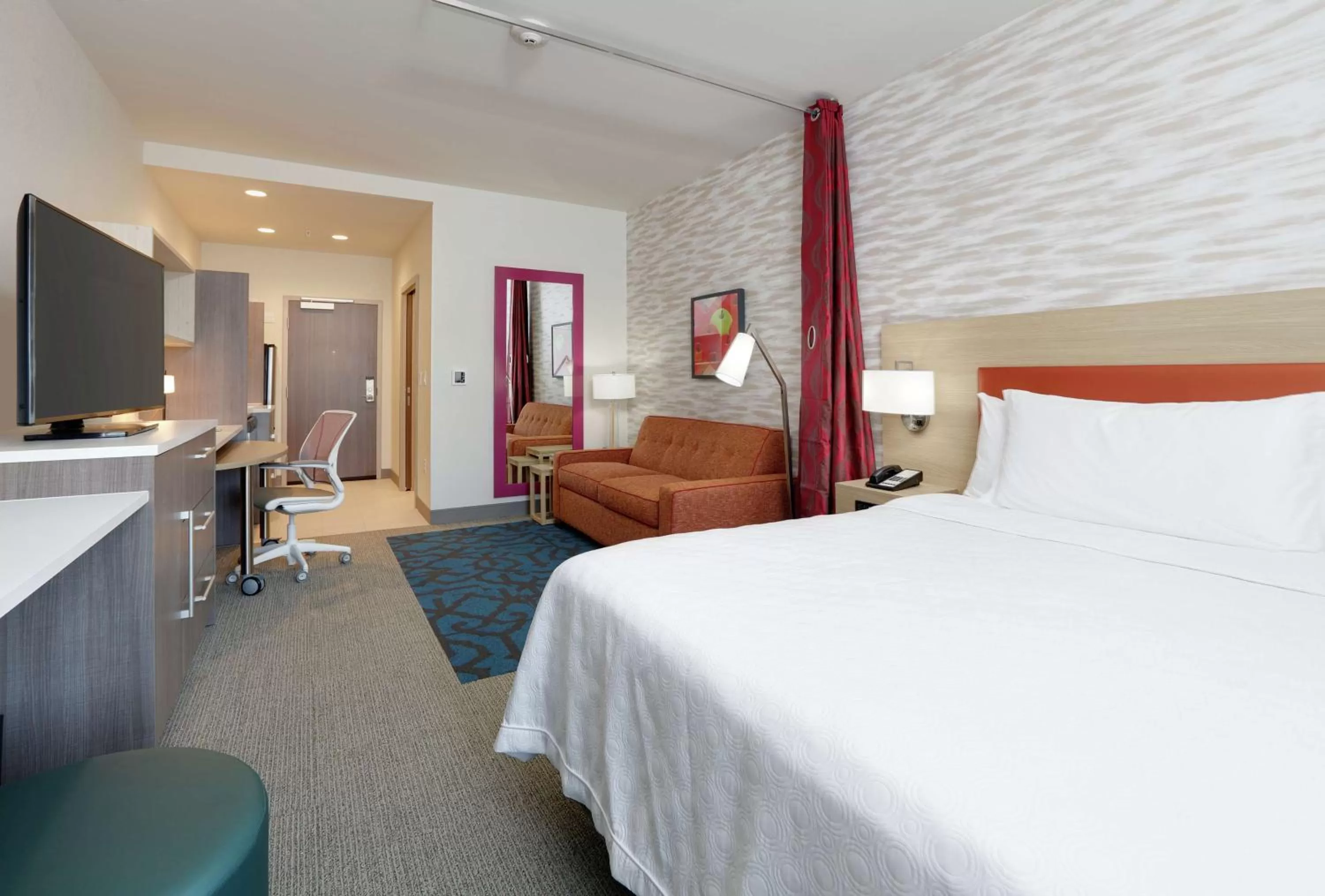 Bedroom, Bed in Home2 Suites By Hilton Yakima Airport