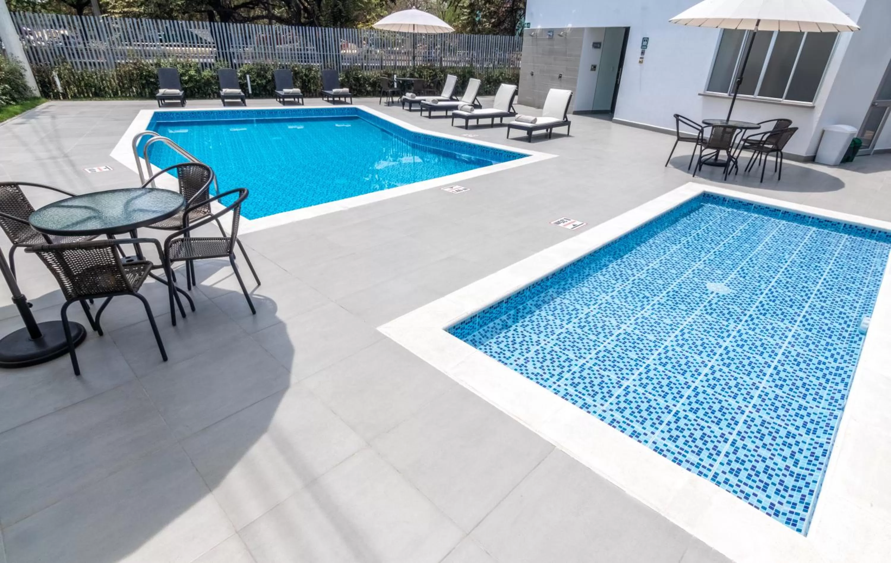 Swimming pool in GHL Hotel Neiva