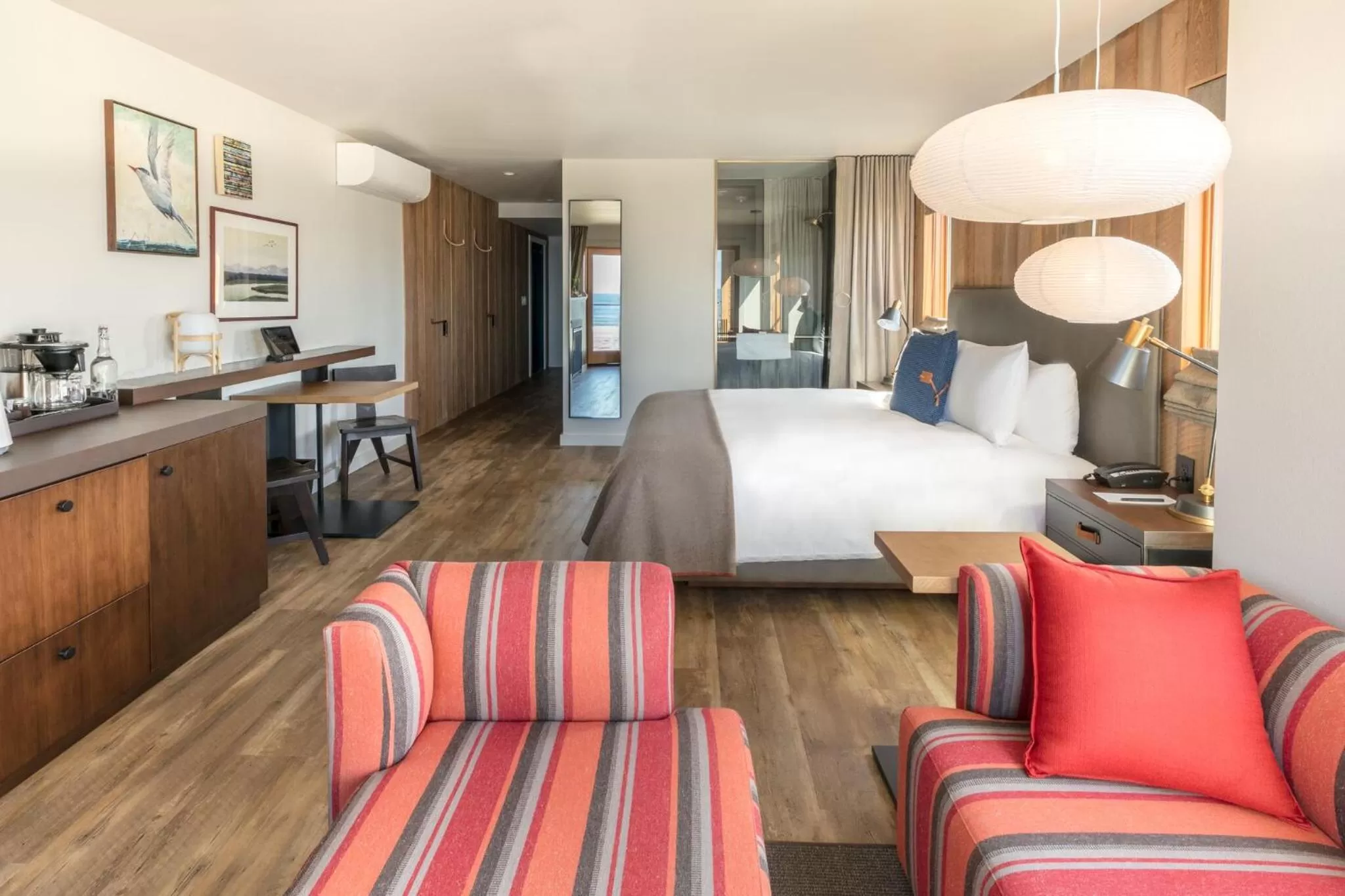 Bed in Headlands Coastal Lodge & Spa