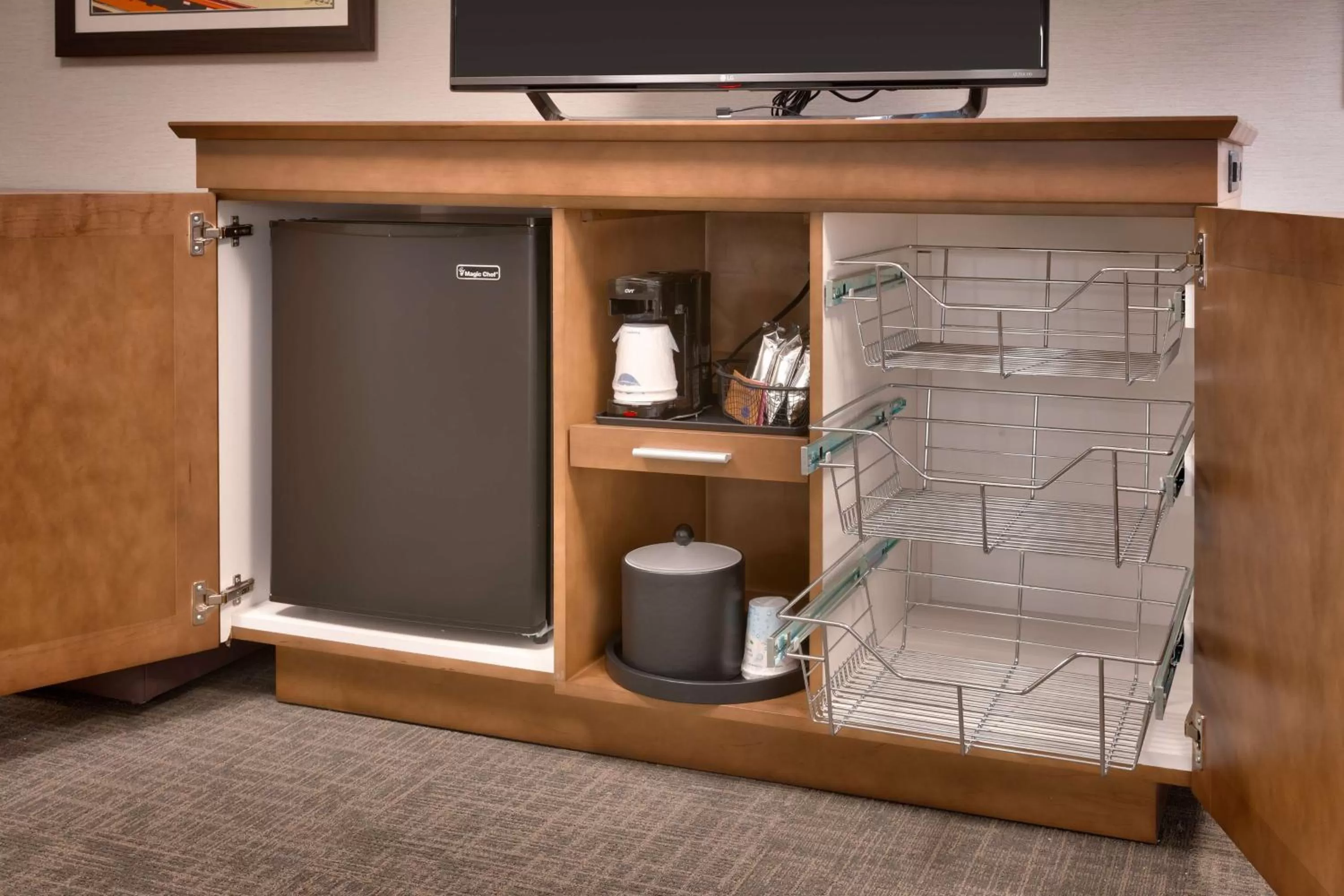 Photo of the whole room in Hampton Inn Salt Lake City Downtown