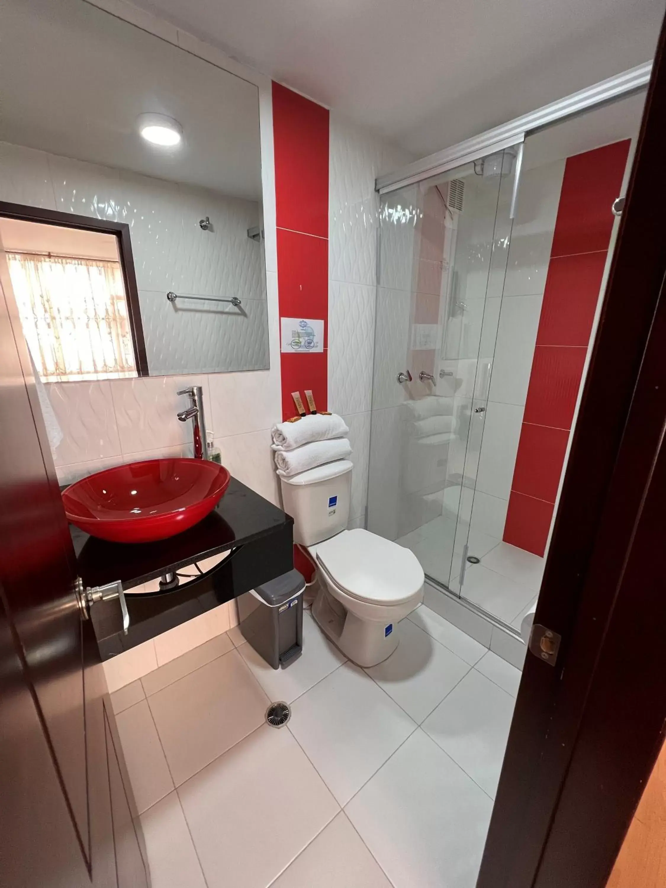 Twin Room in Oporto 83 Twin Room in Oporto 83