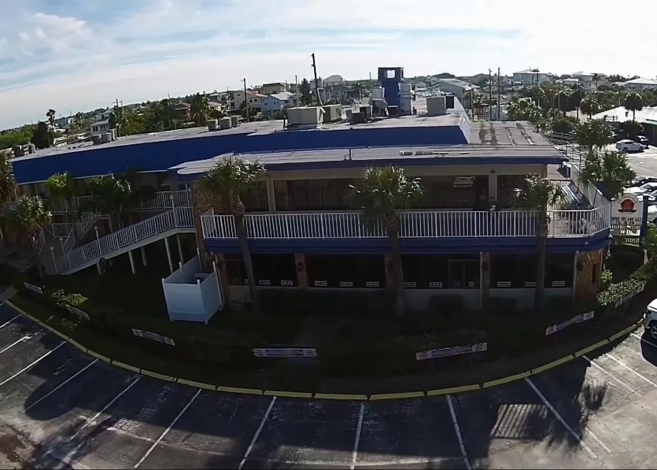 Facade/entrance, Bird's-eye View in Inn on the Gulf