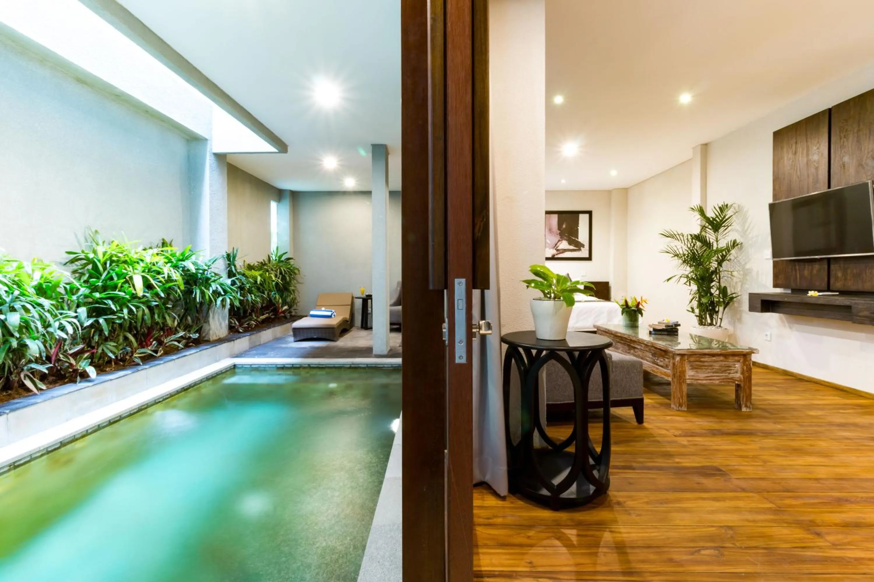 Pool view in Aleesha Villas and Suites