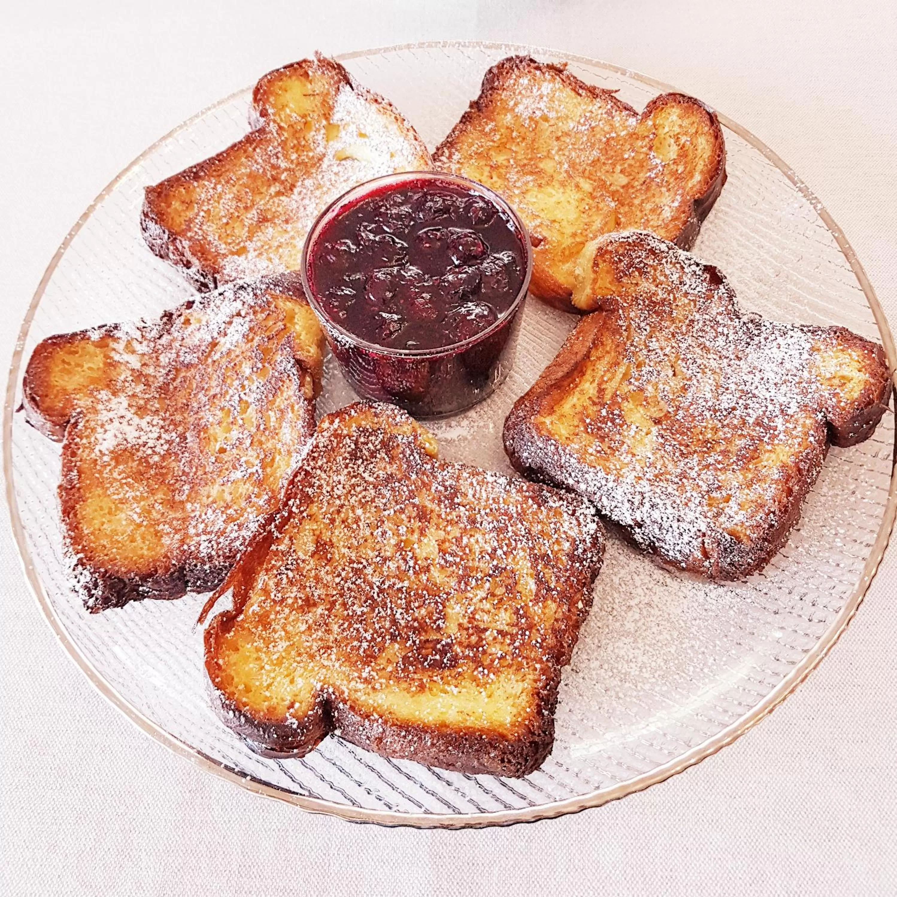 Breakfast in Villa Bellavista Alba, B&B