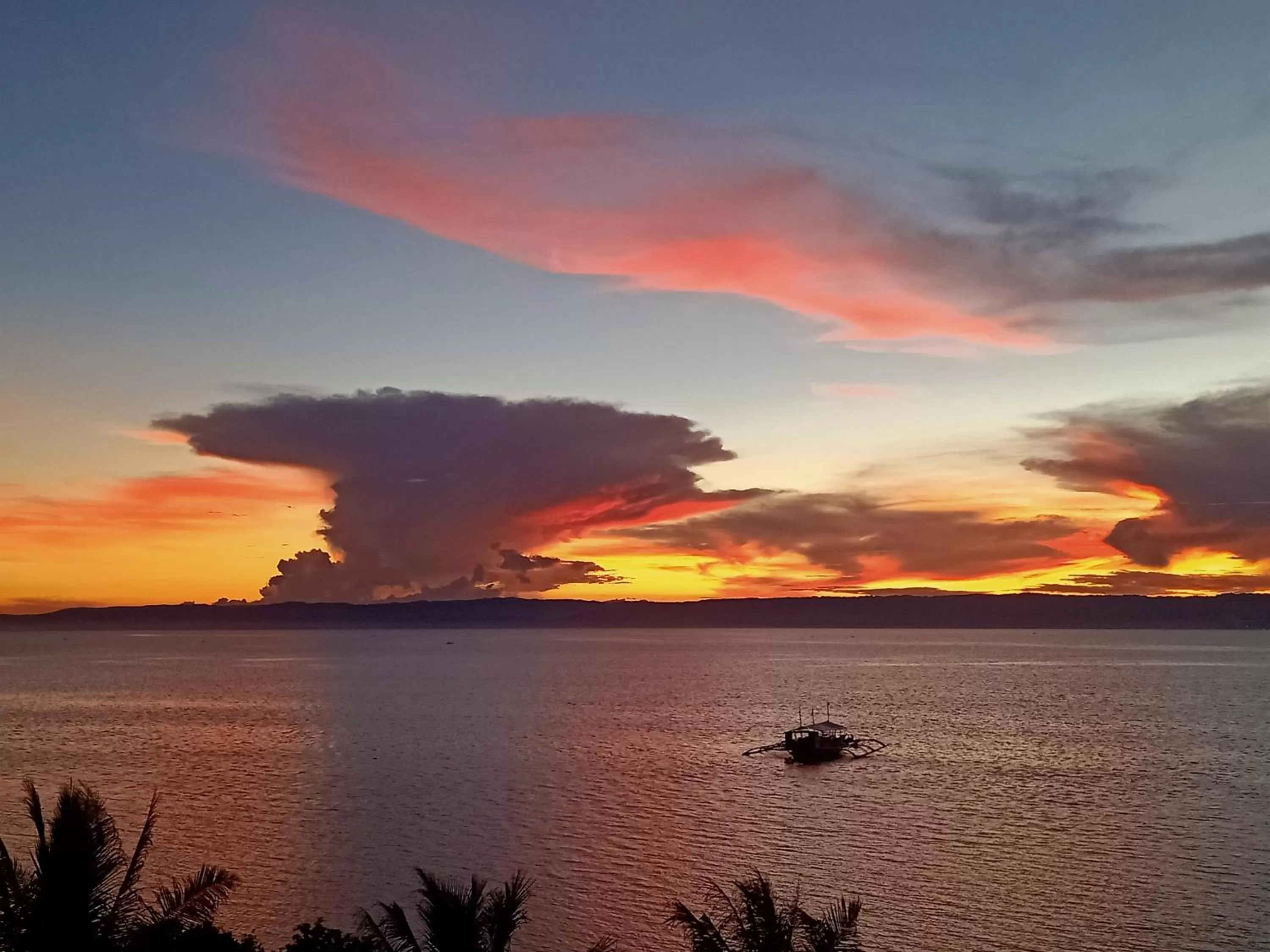 Sunset in Panglao Sea Resort - Tangnan