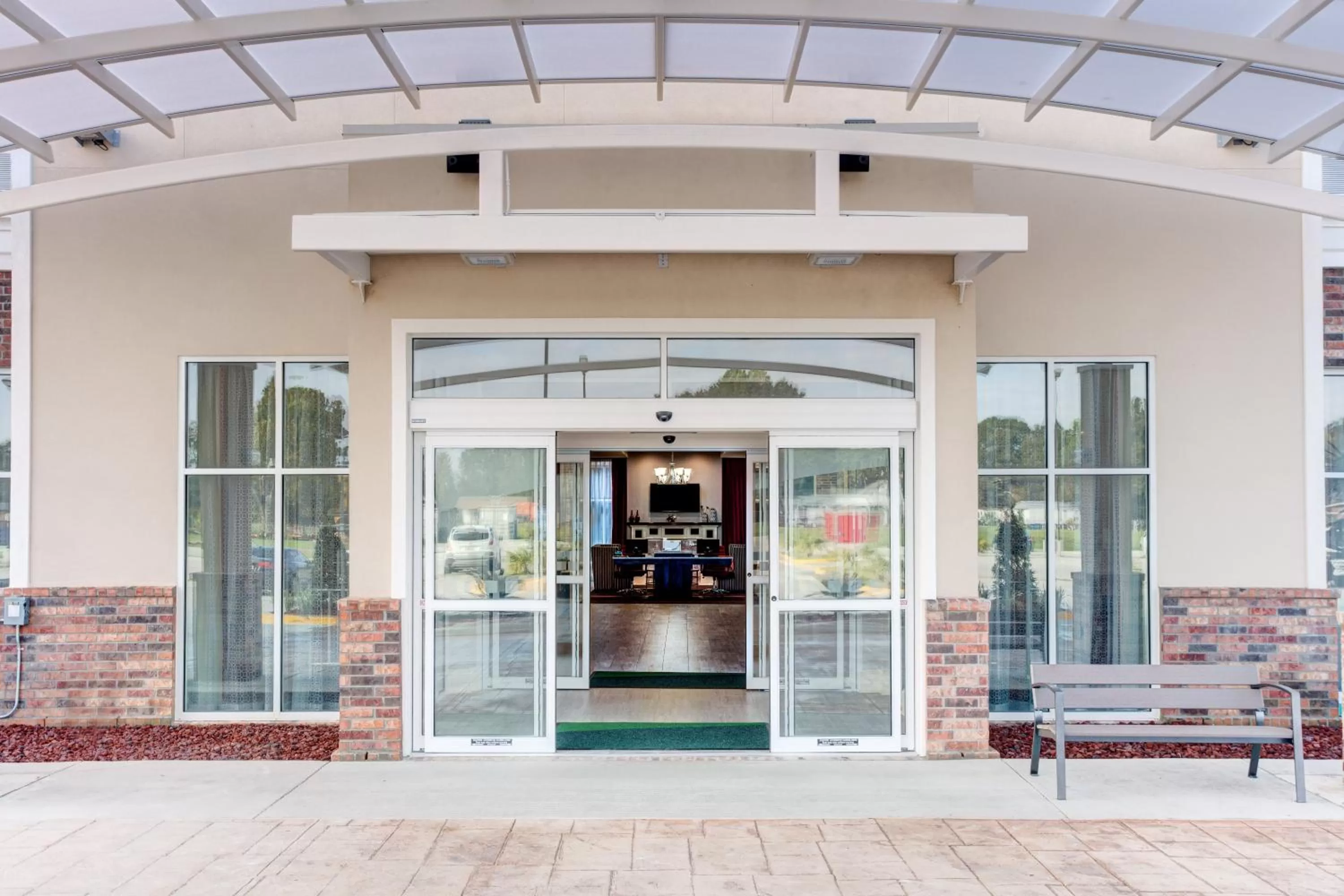 Property building in Holiday Inn Lafayette North by IHG