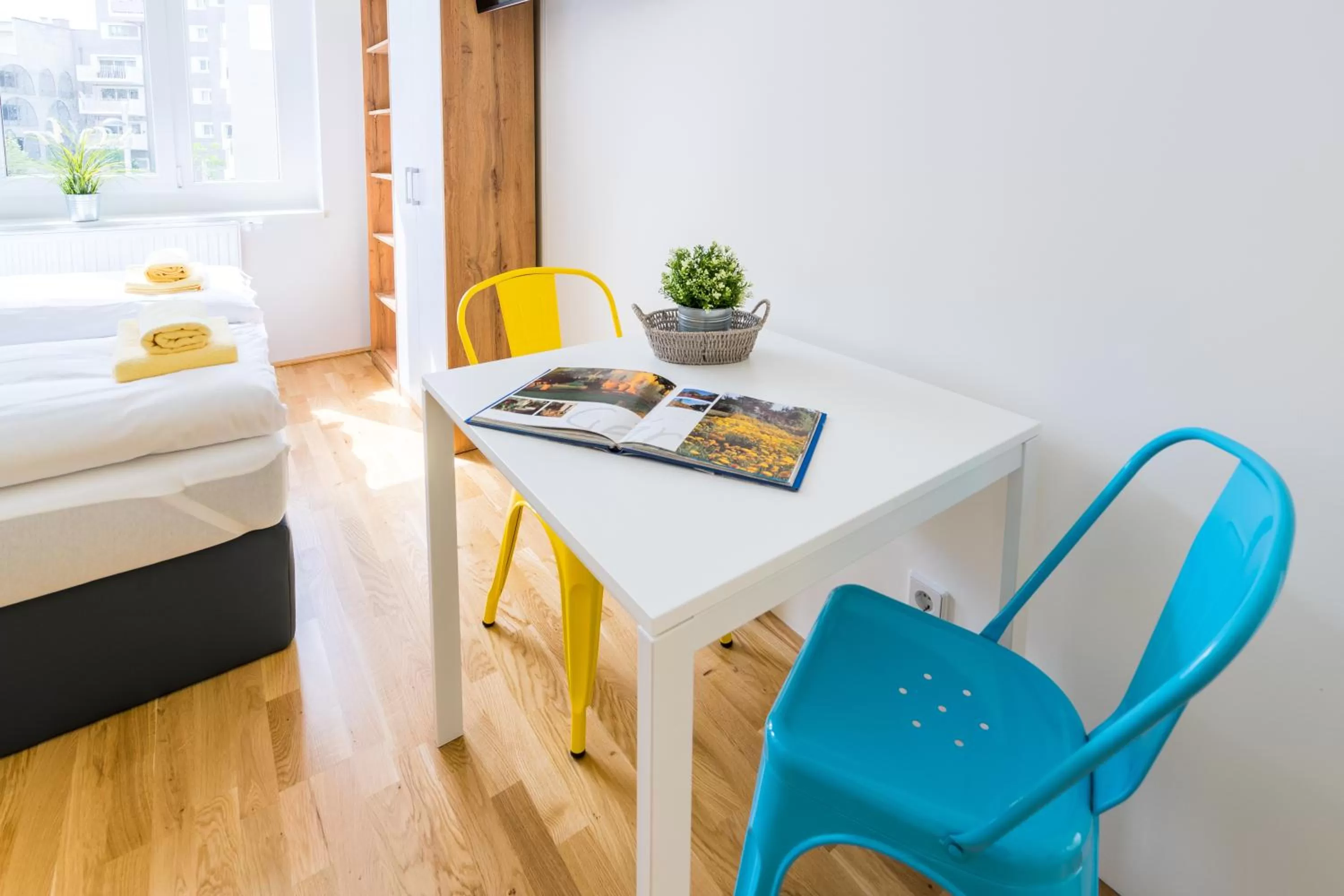 Seating area, Bed in FeelGood Apartments SmartLiving | contactless check-in