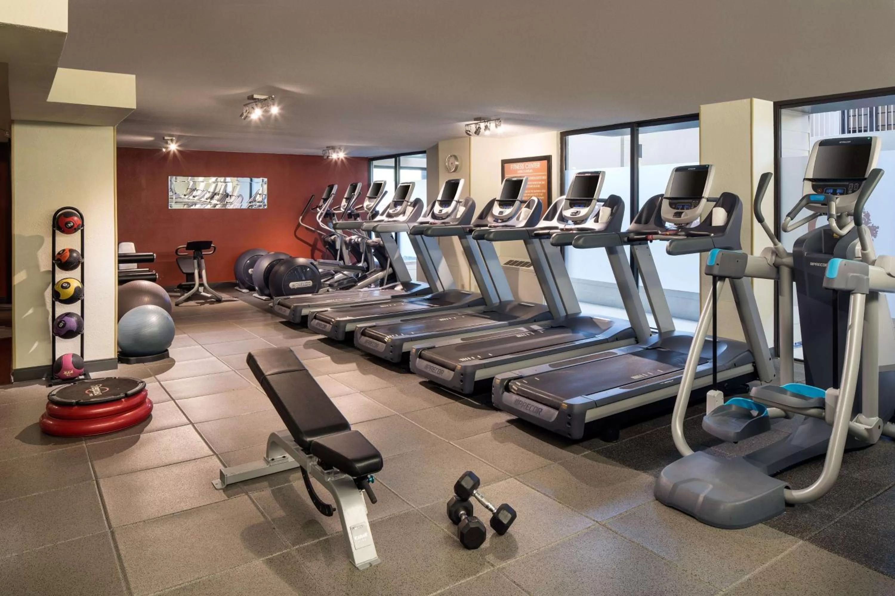 Fitness centre/facilities in DoubleTree by Hilton Denver Tech