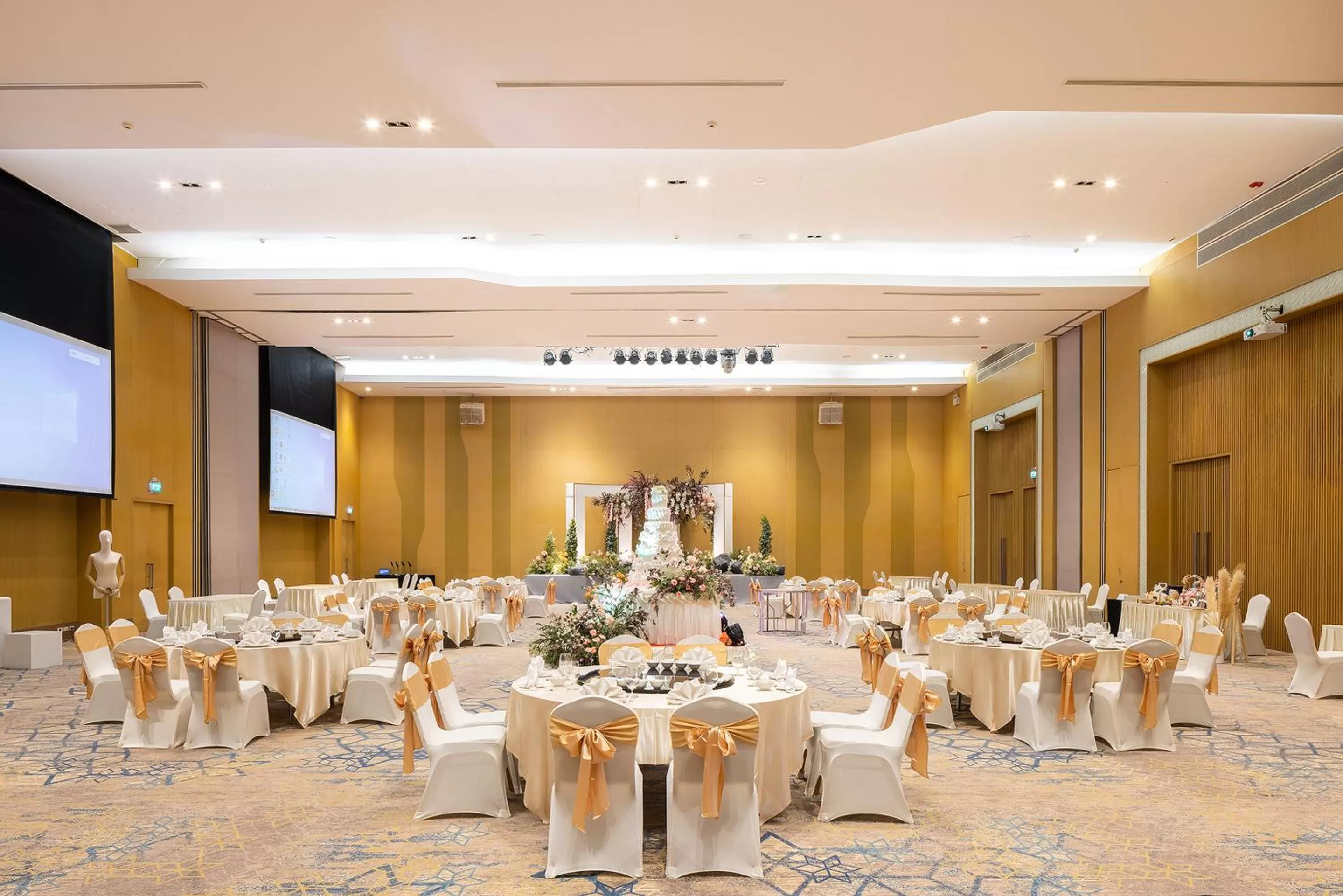 Banquet/Function facilities in The Idle Hotel and Residence