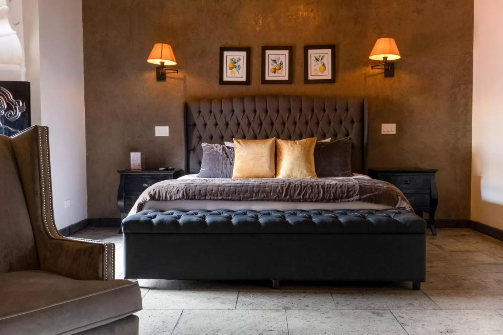 Bed in Luxury Boutique Hotel Villa Limon