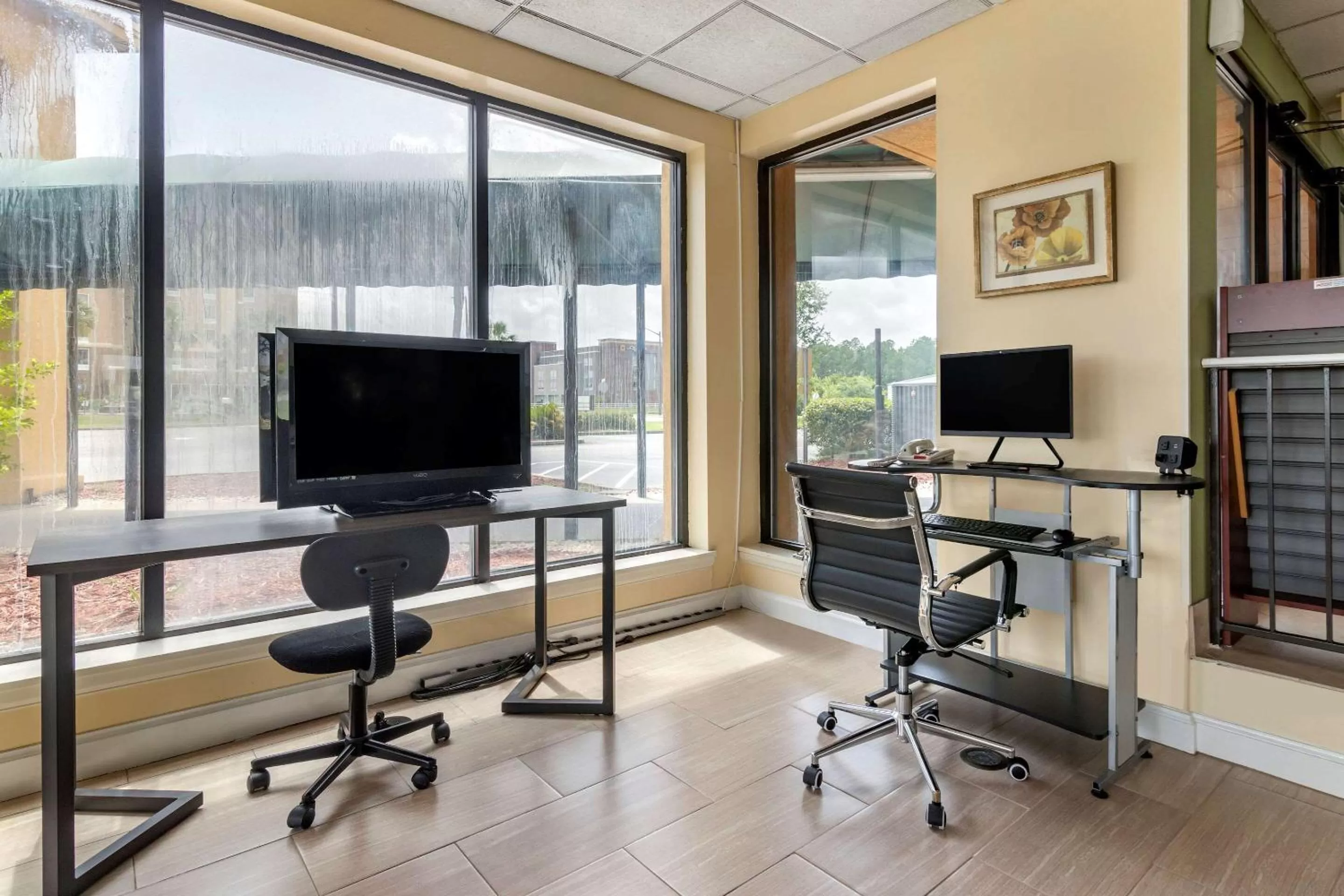 On site in Quality Inn Brunswick