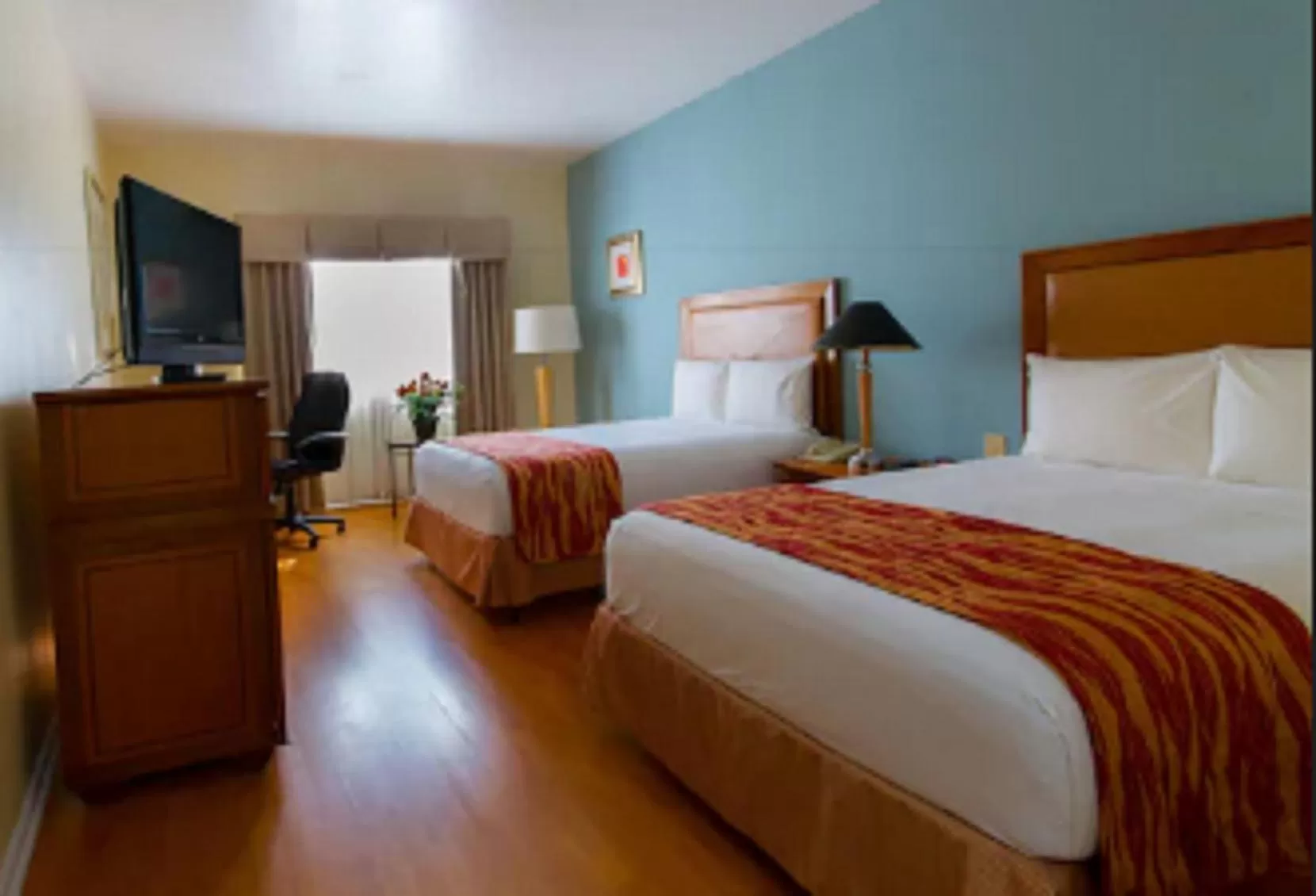 Bed in Rodeway Inn South Miami - Coral Gables